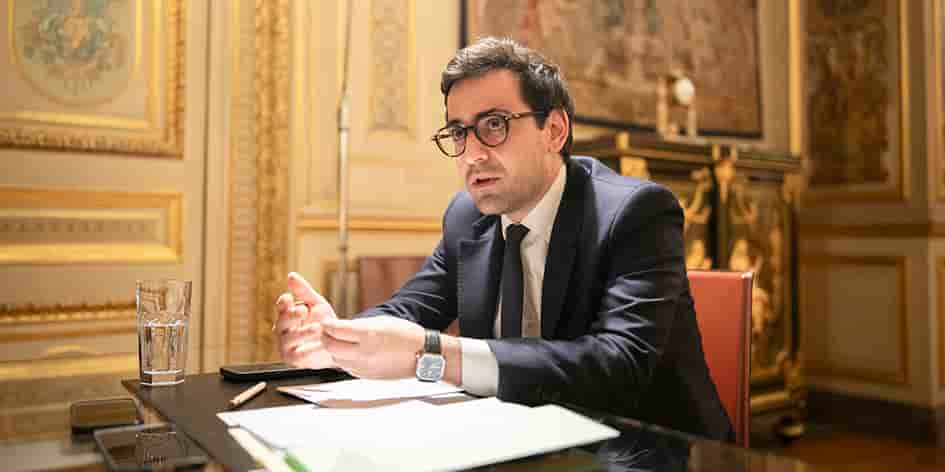En Chine, lundi, le ministre des Affaires étrangères participera au lancement de l'exposition « Versailles et la Cité interdite ».