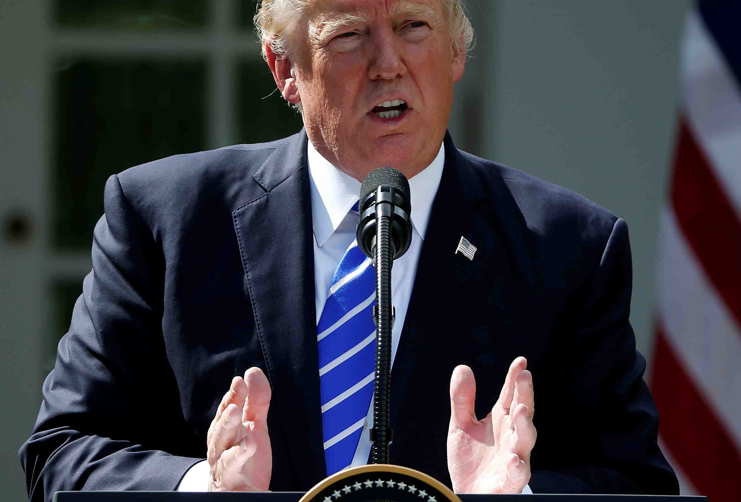 Les republicains auront les voix pour abroger l'obamacare, annonce trump