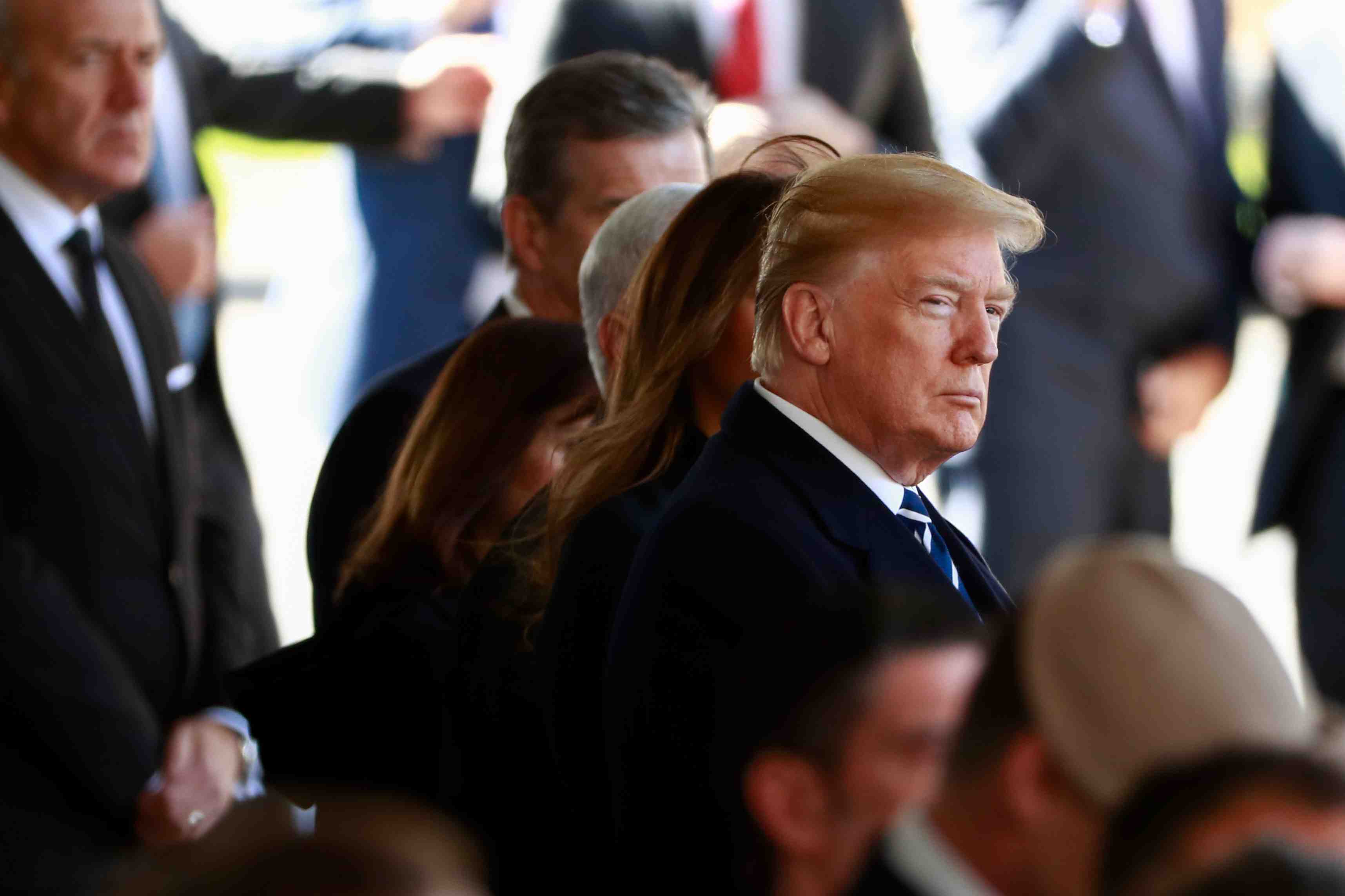 Trump menace de taxer les importations de voitures europeennes