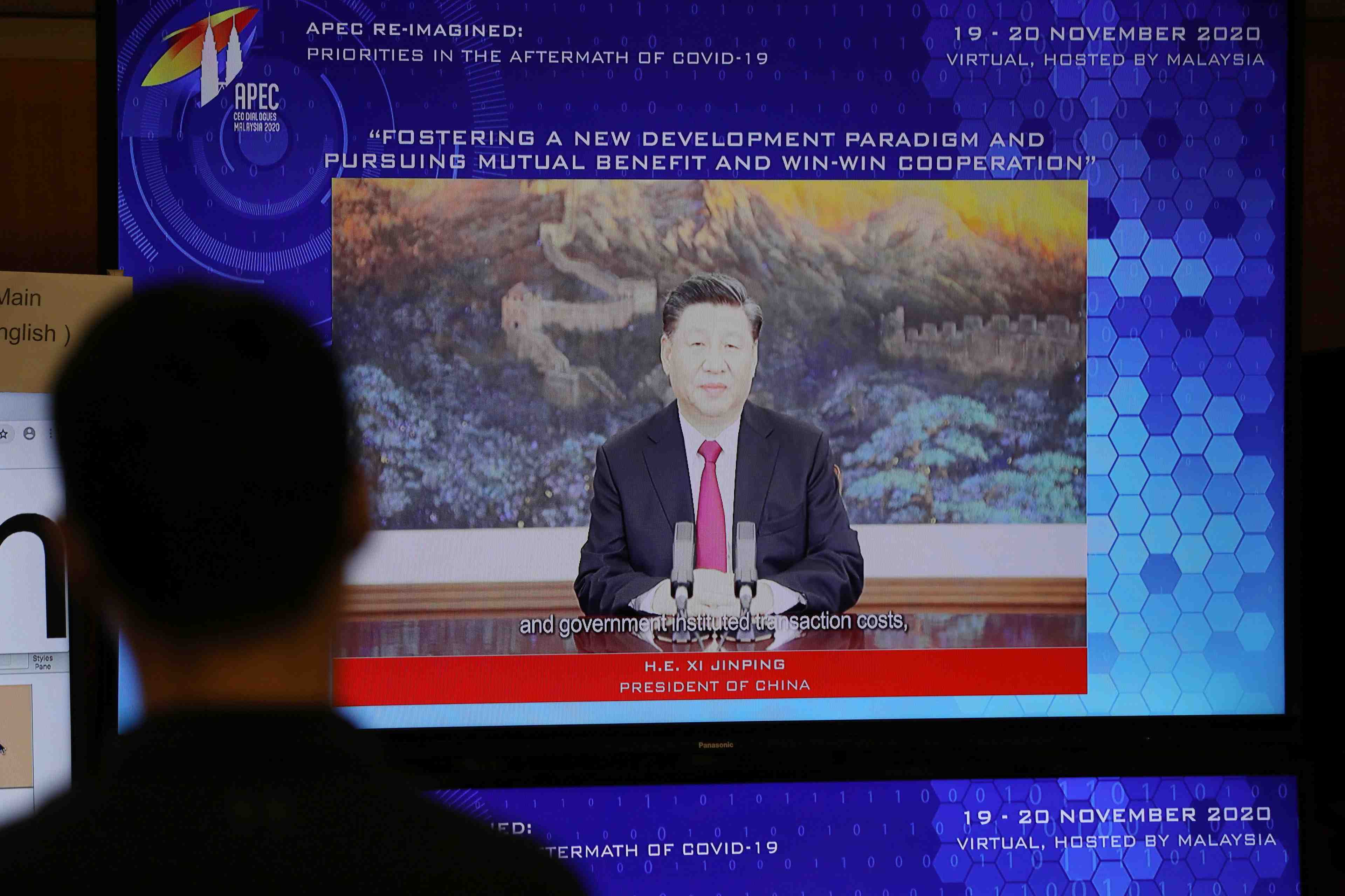 Trump et xi participeront au forum asie-pacifique, les differents commerciaux perdurent