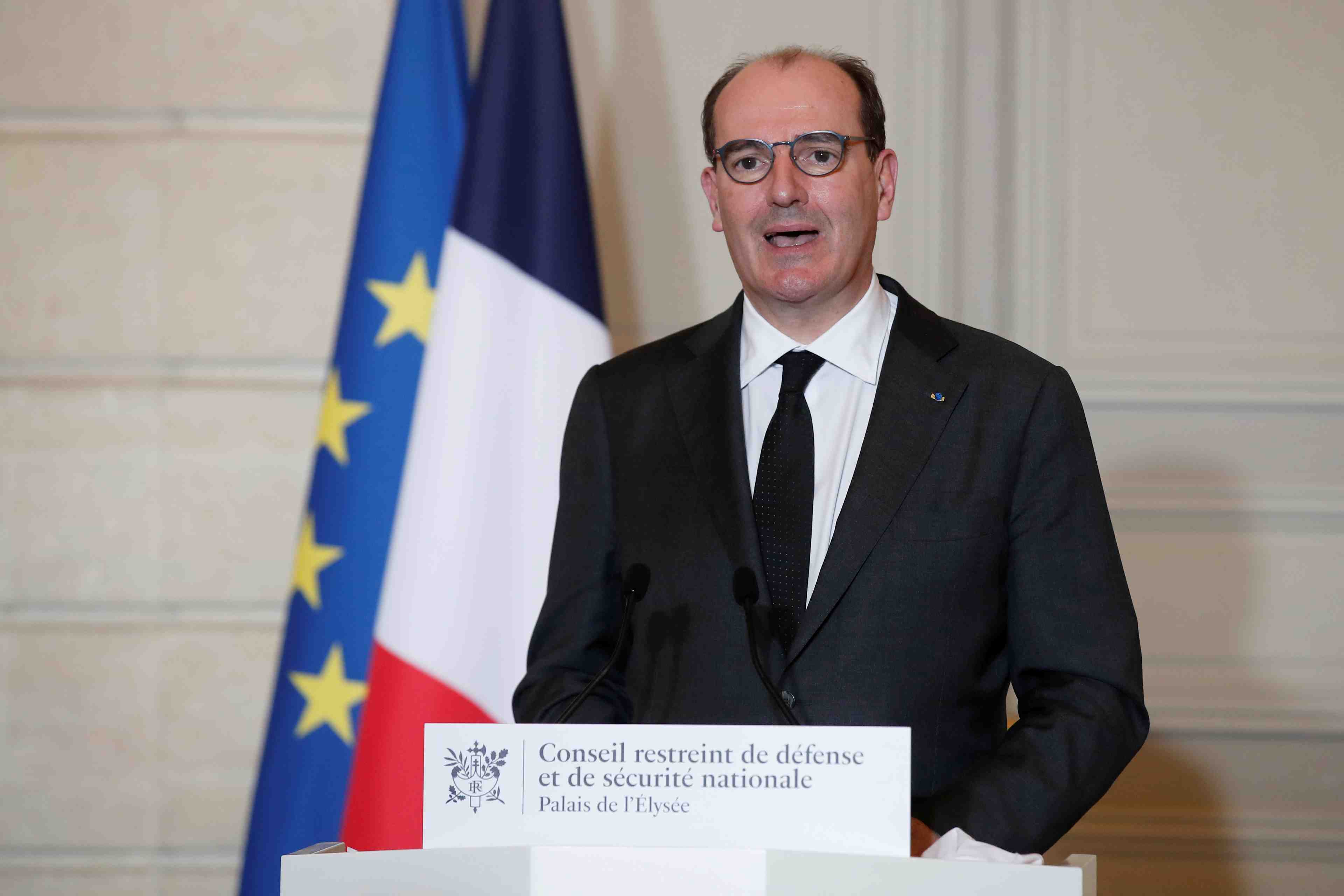 Coronavirus: castex annonce la fermeture des grandes surfaces non-alimentaires