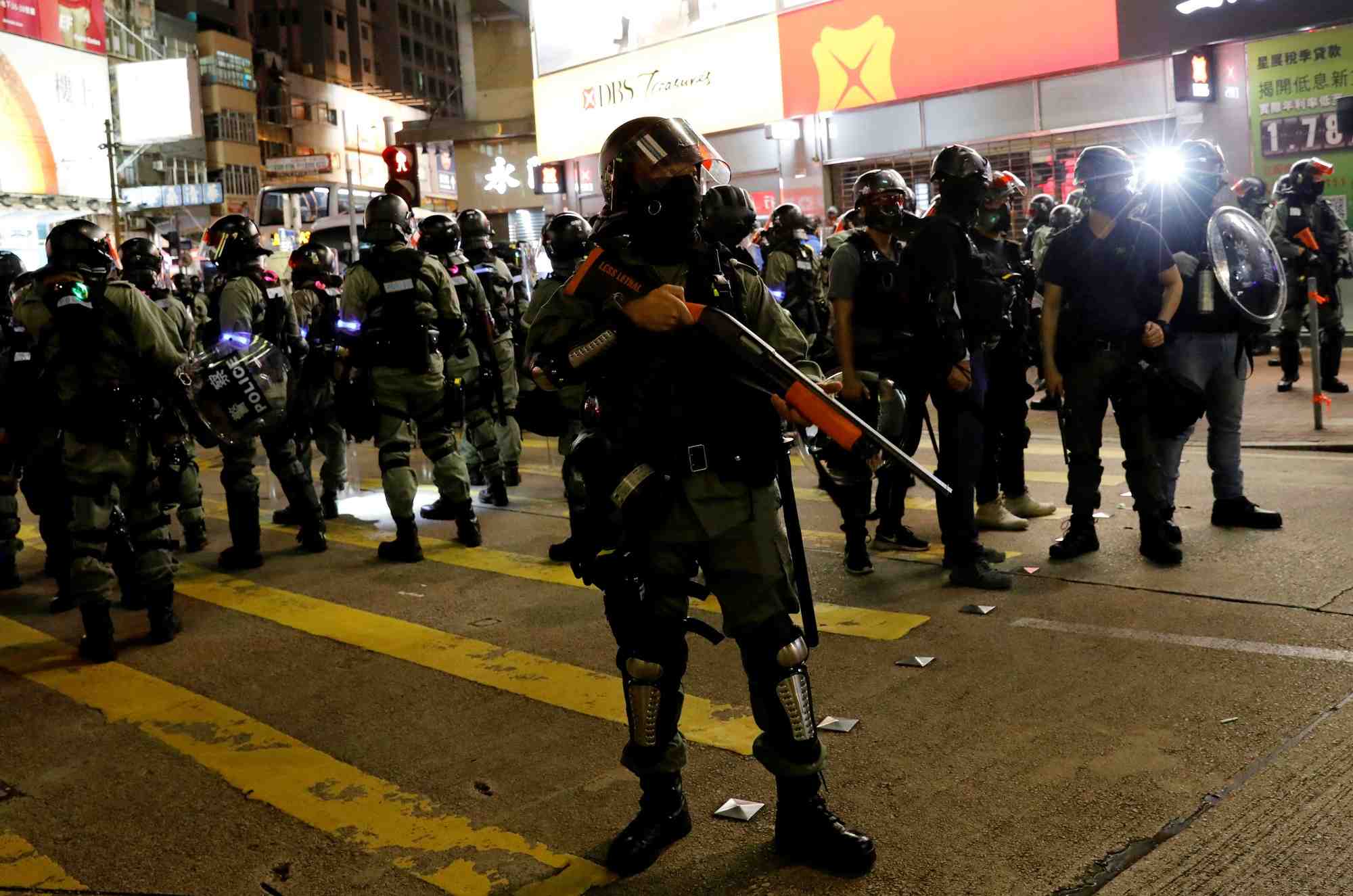Le personnel medical de hong kong se joint a la contestation