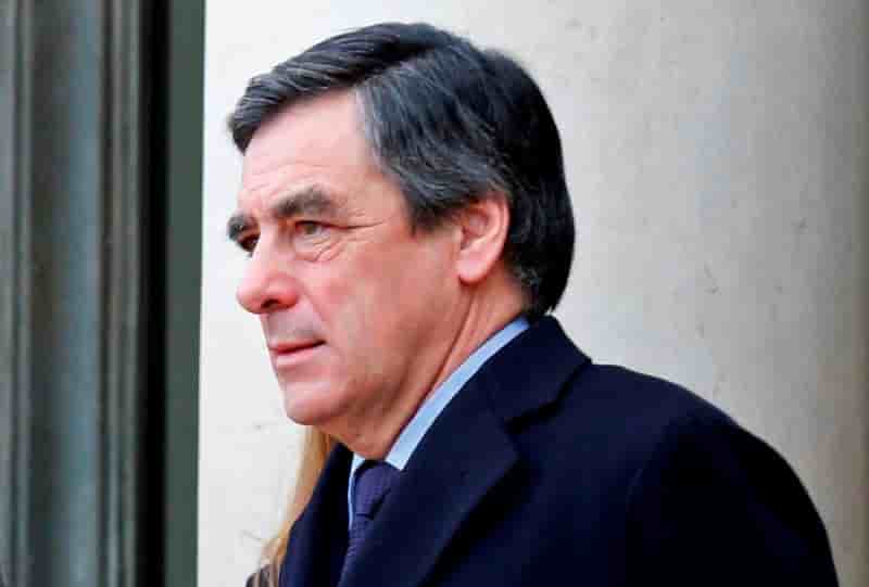 Francois fillon poursuit jean-pierre jouyet et deux journalistes pour diffamation