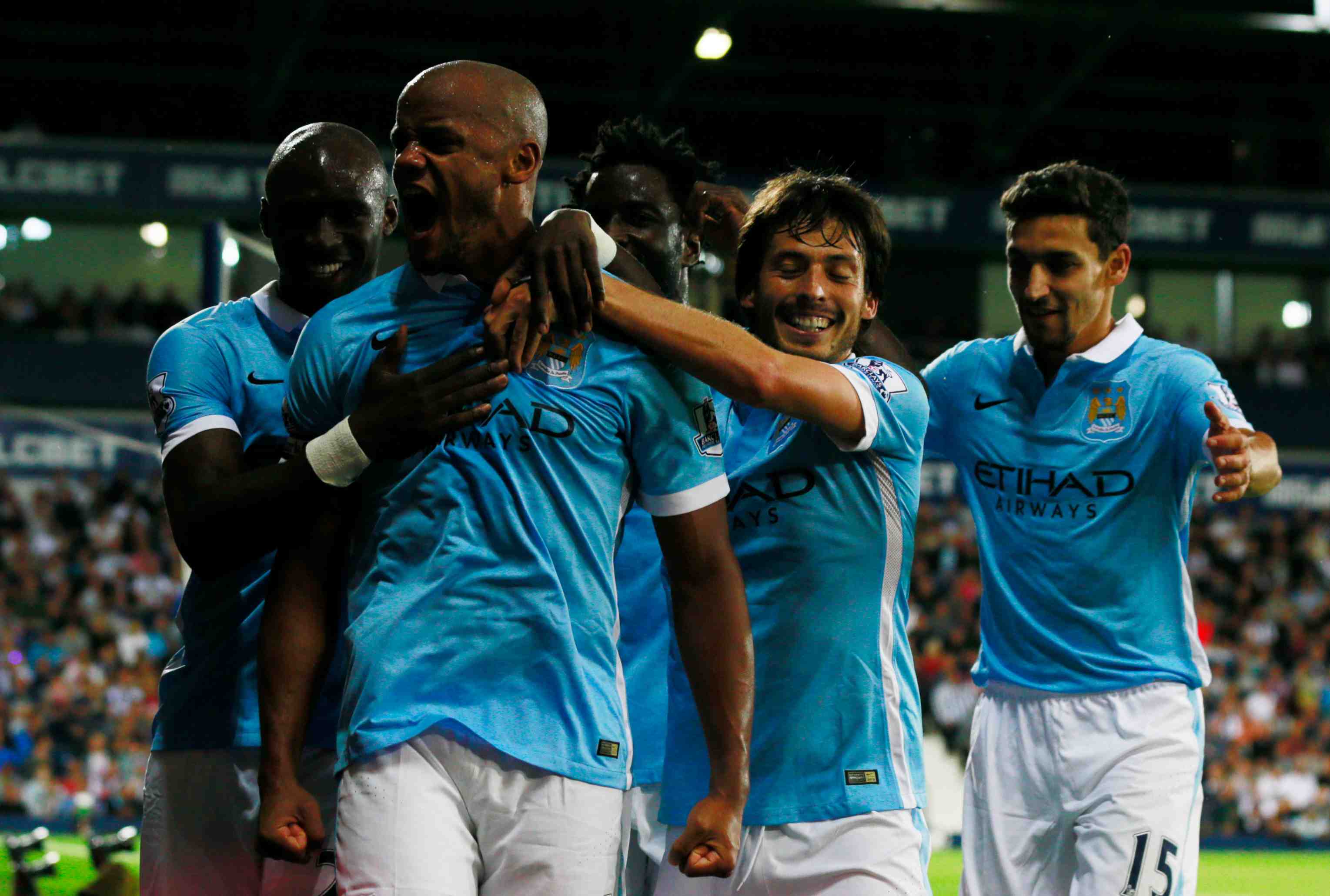 Hors de ses bases, city impose deja sa loi