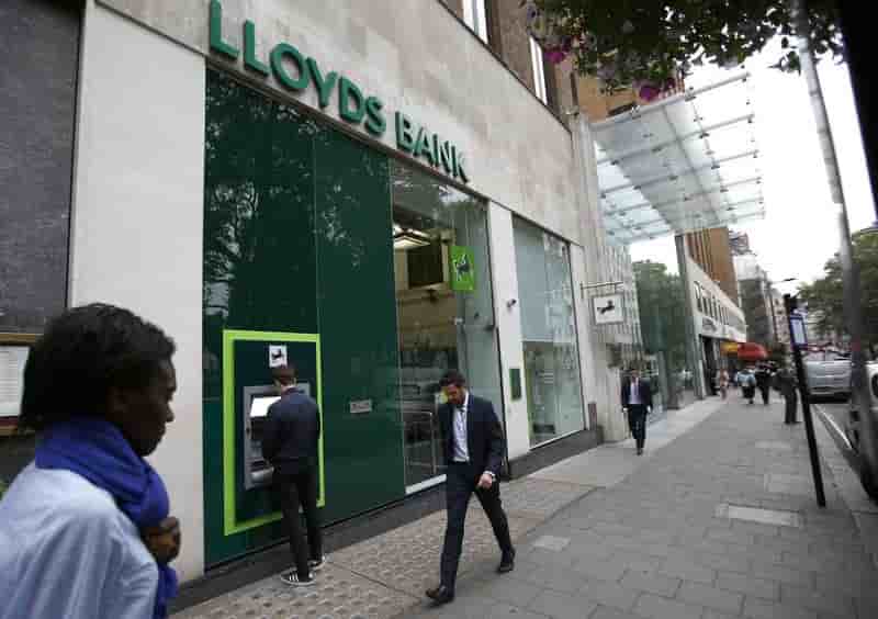 L'etat britannique detient moins de 1% du capital de lloyds