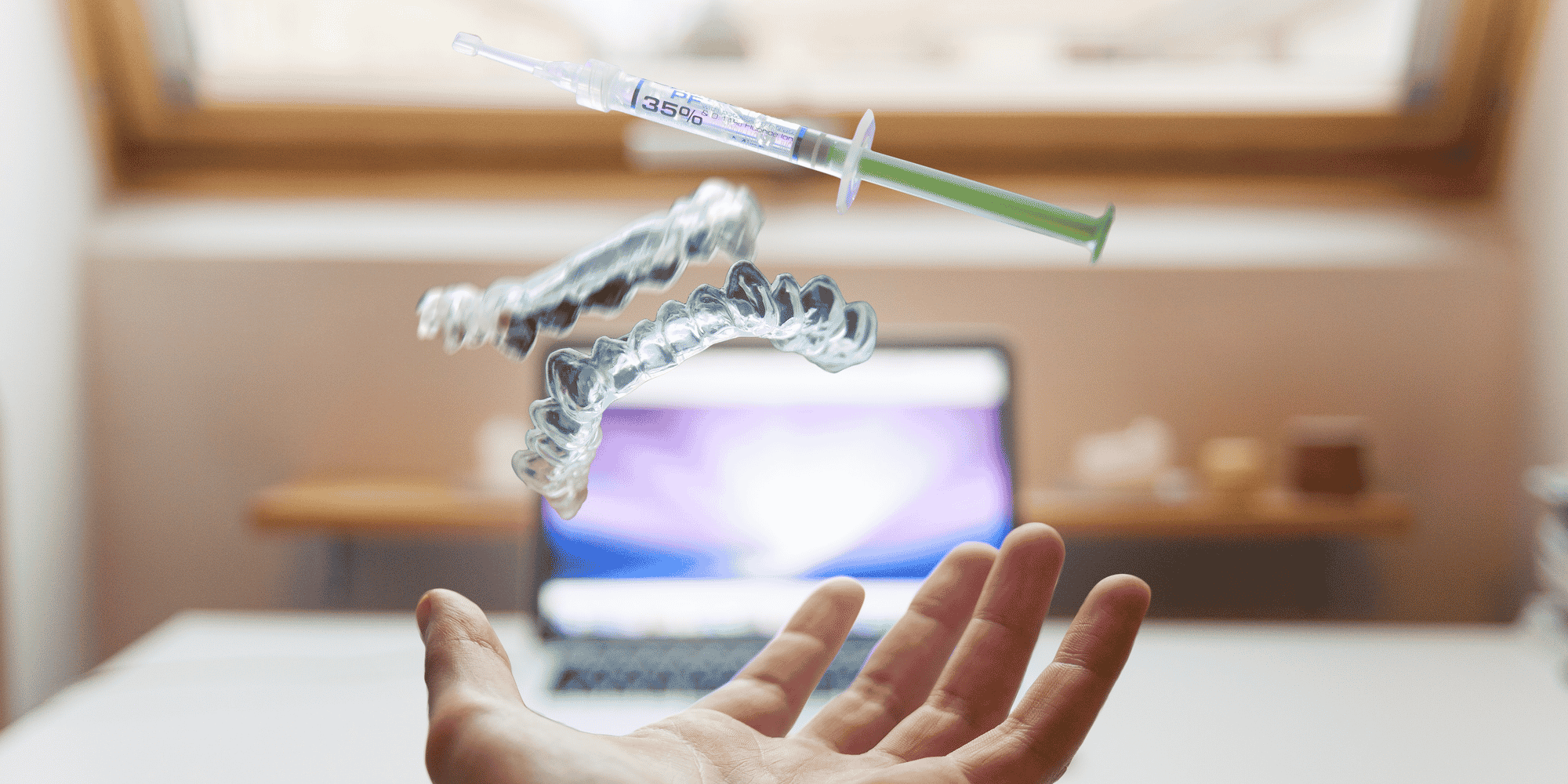 Illustration santé ordinateur seringue