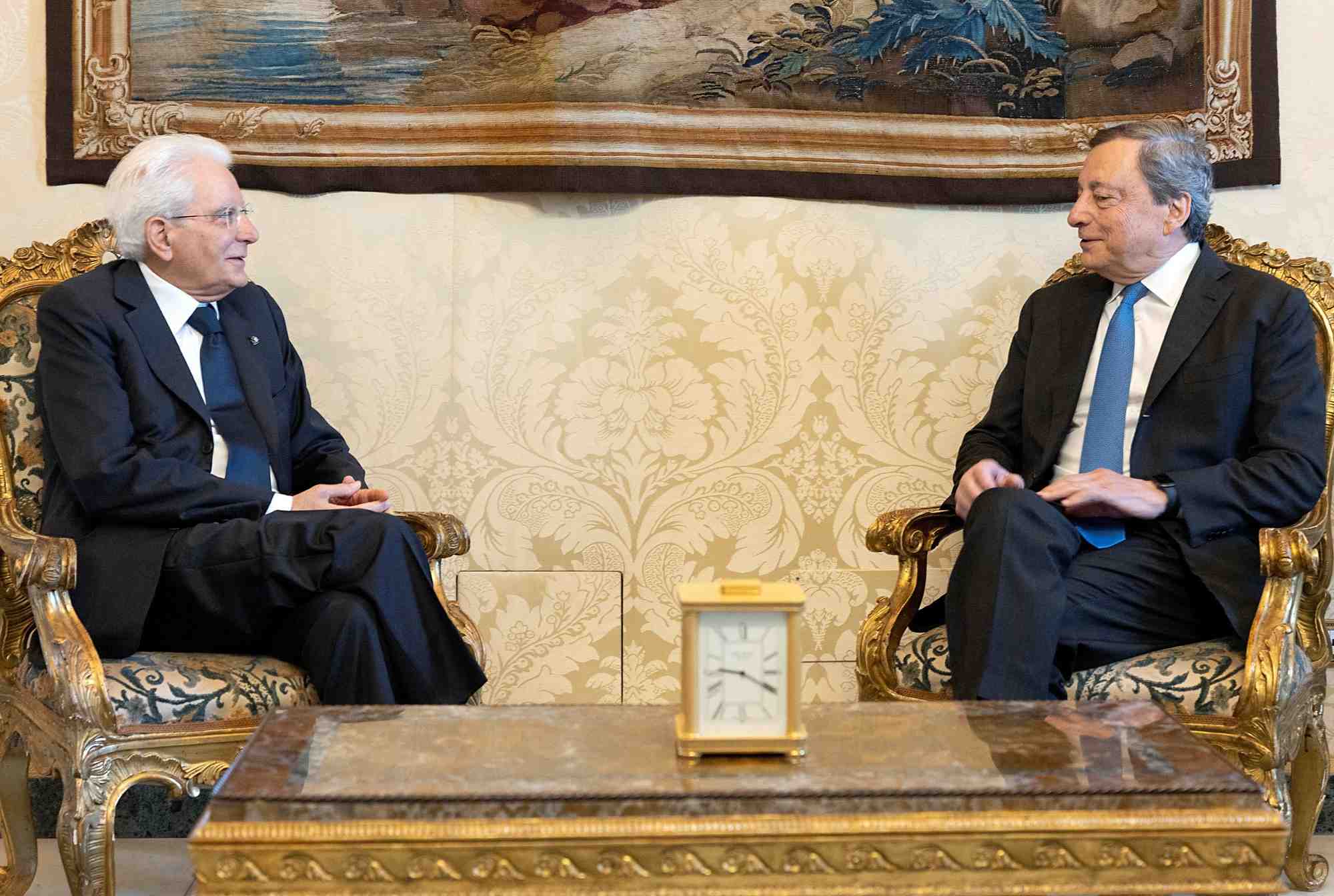 Italie: draghi va rencontrer mattarella, vers une probable demission