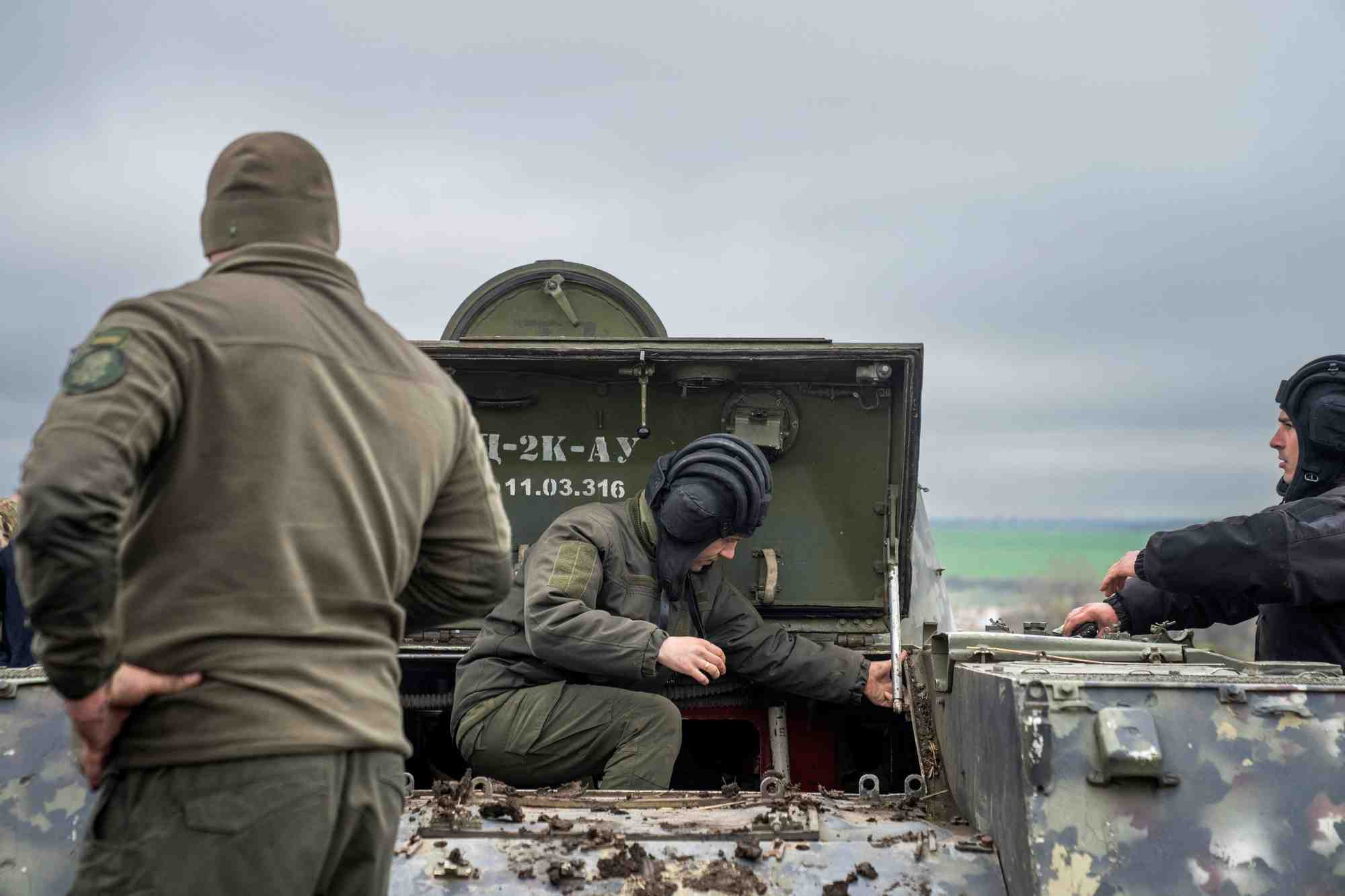 Les lignes de defense de la garde nationale ukrainienne pres d'odessa