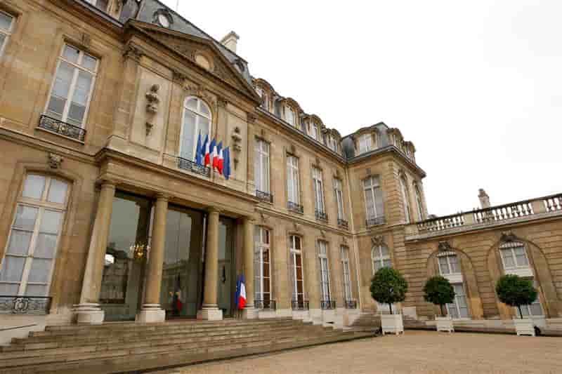 Des révélations intimes gâchent la rentrée de François Hollande