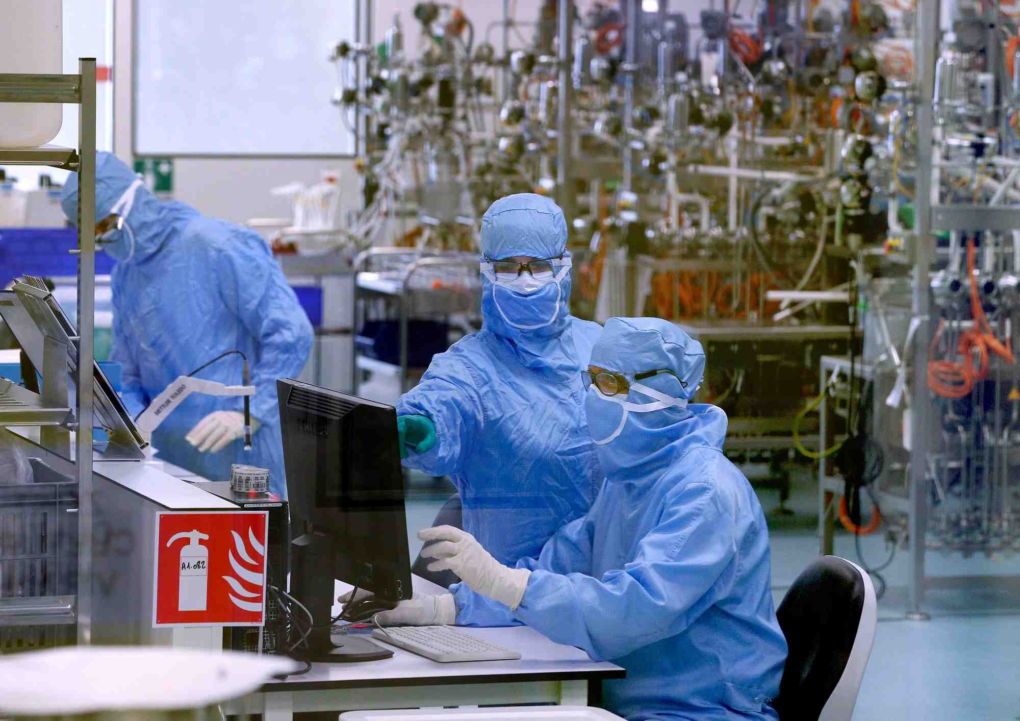 Coronavirus : sanofi et gsk lancent la derniere phase d'essais pour leur vaccin