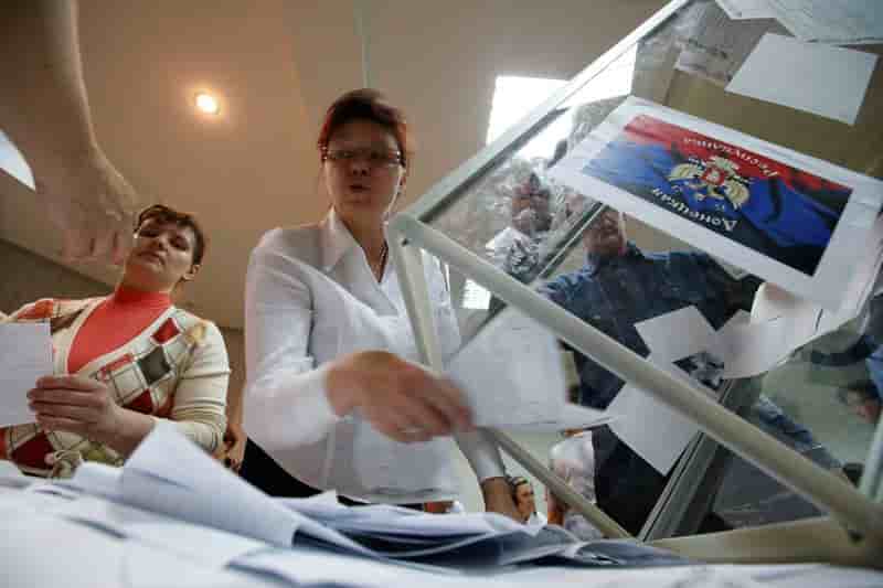 Moscou entérine les référendums séparatistes en Ukraine