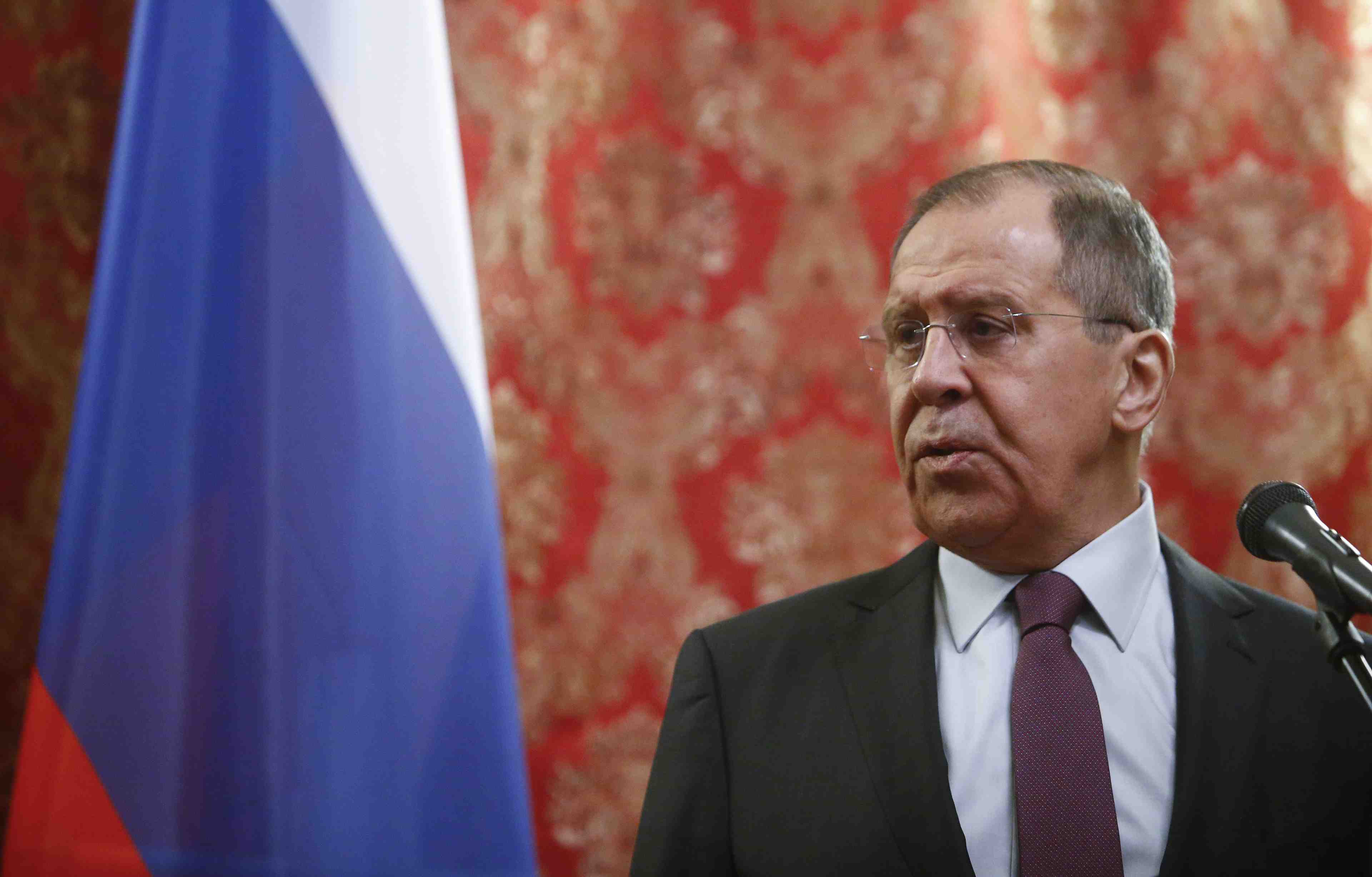 Le russe lavrov accepte une invitation a se rendre en coree du nord