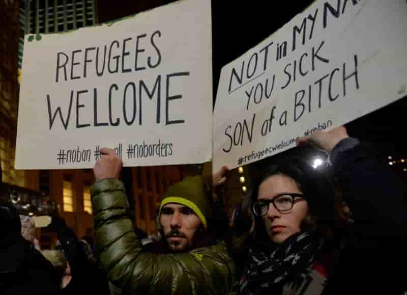 Pres de 900 refugies autorises a entrer aux etats-unis cette semaine