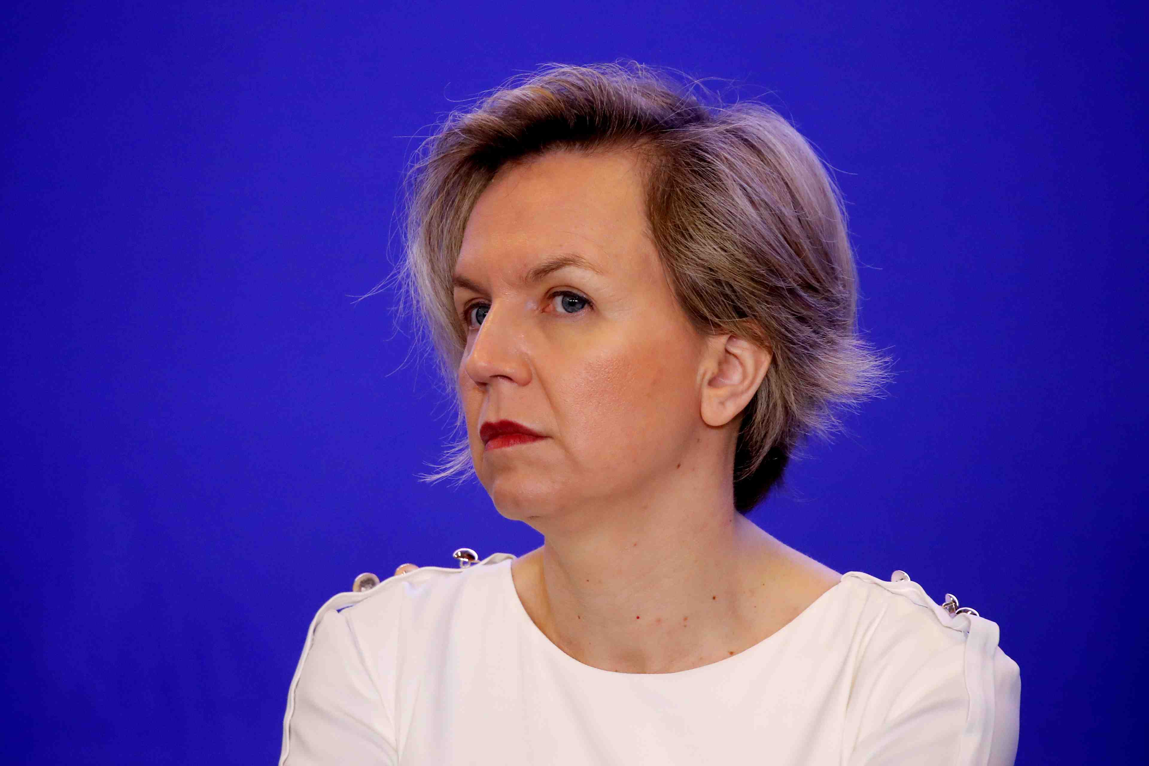 A l'ecart de la politique, virginie calmels rejoint le groupe barnes a l'ecart de la politique, virginie calmels rejoint le groupe barnes