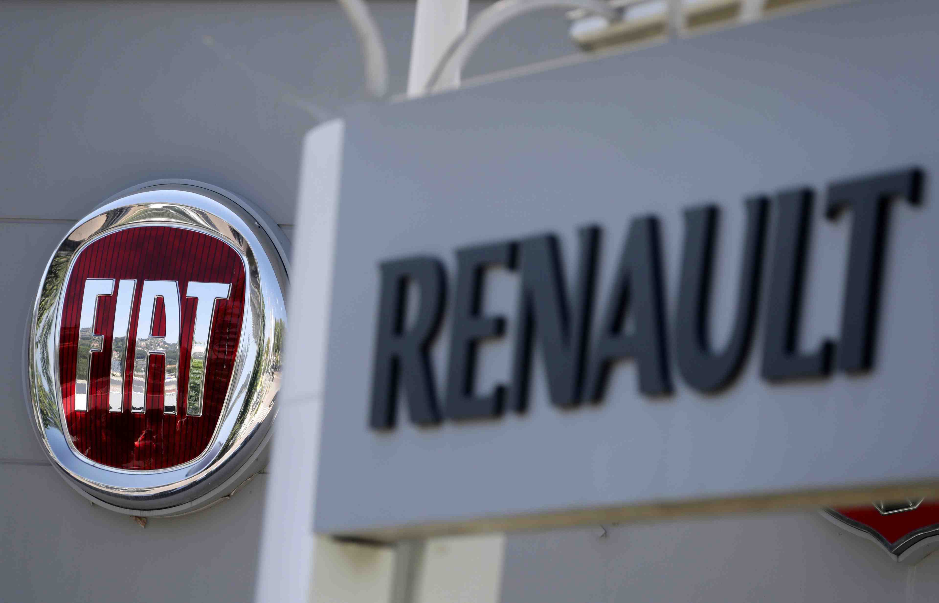 Pour renault, une relance avec fiat dependrait d'une diminution dans nissan
