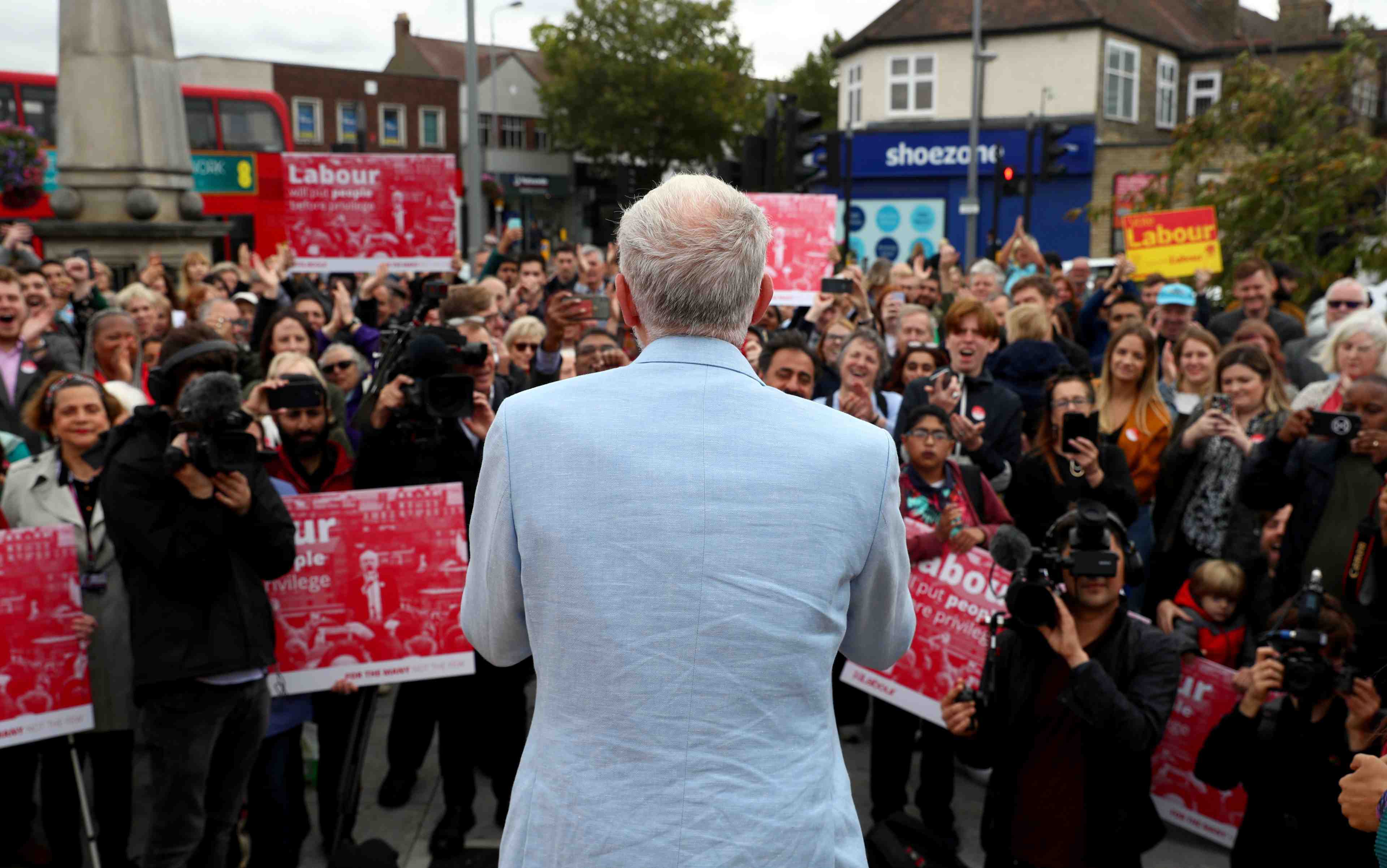 Le labour d'accord pour des elections le 26/11 si le brexit ne se produit pas