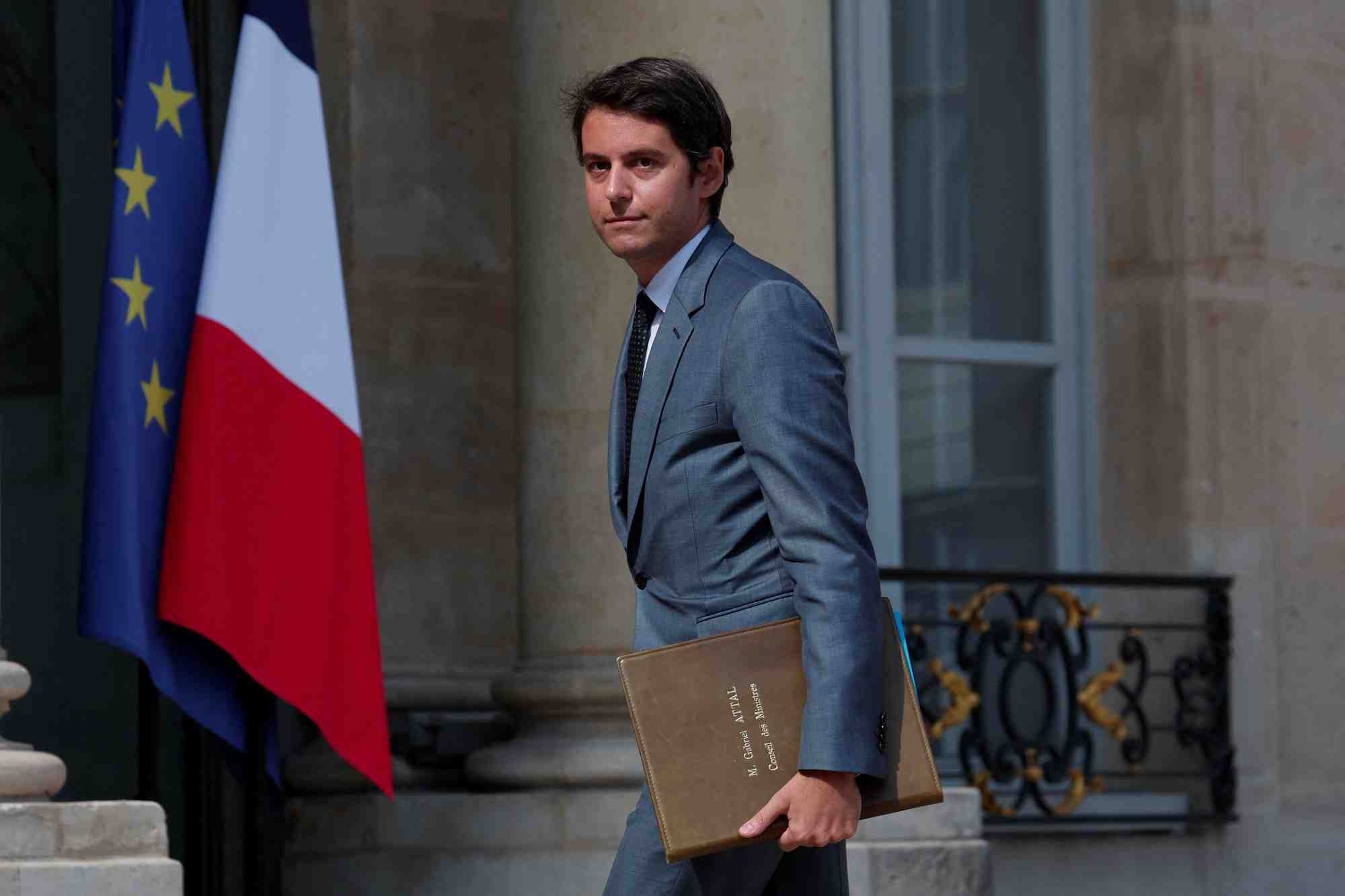 Le ministre francais de l'education gabriel attal au palais de l'elysee a paris