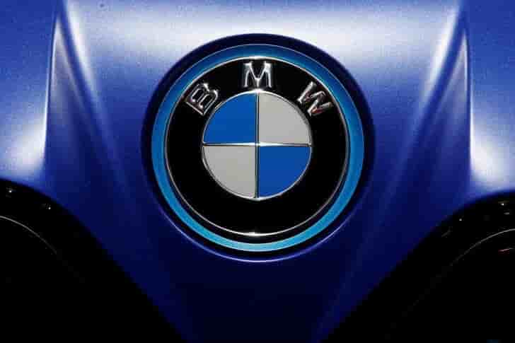 Bmw reduit ses previsions de benefice pour l'automobile en raison de la guerre en ukraine