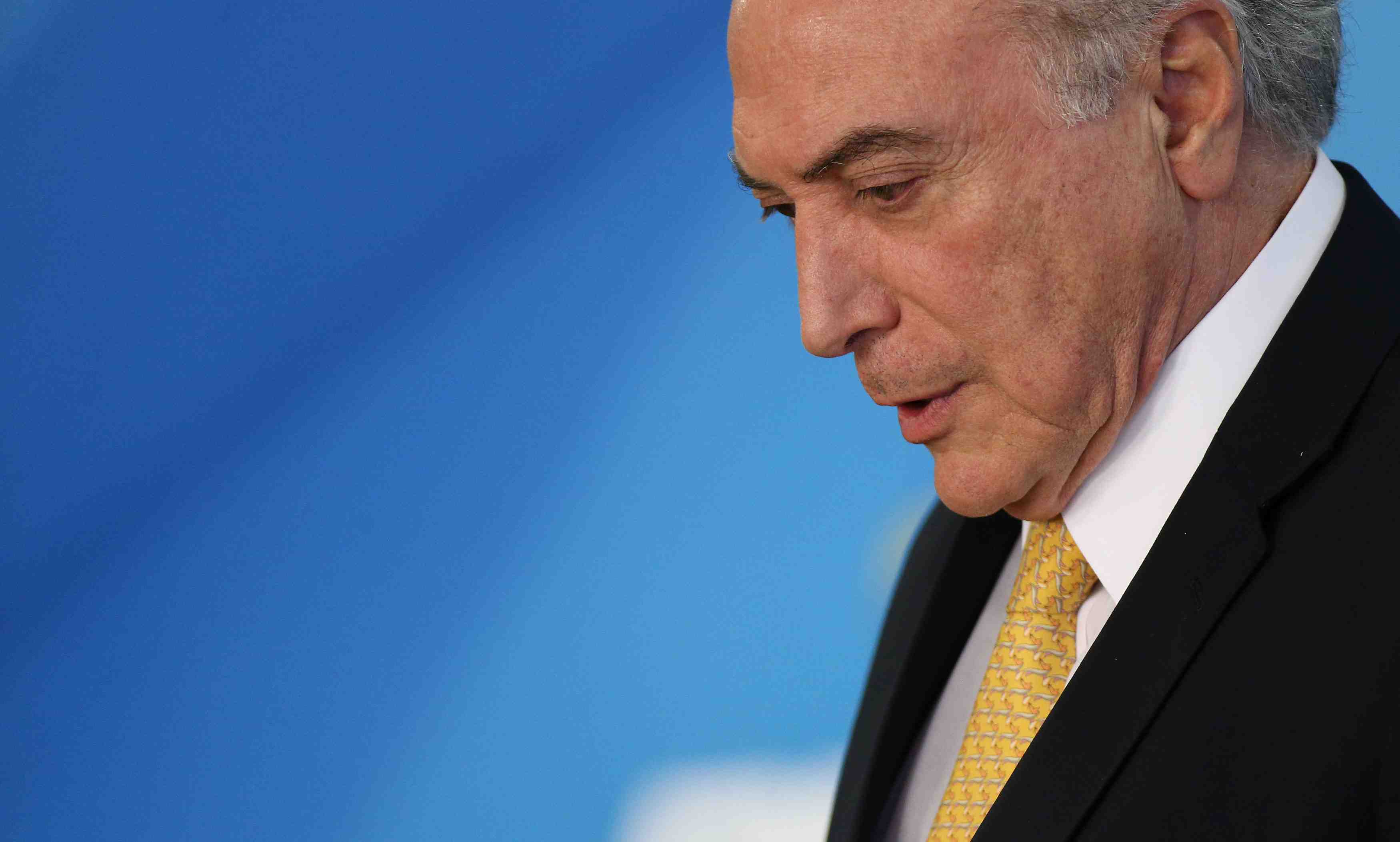 La cour supreme du bresil autorise une enquete sur le president temer