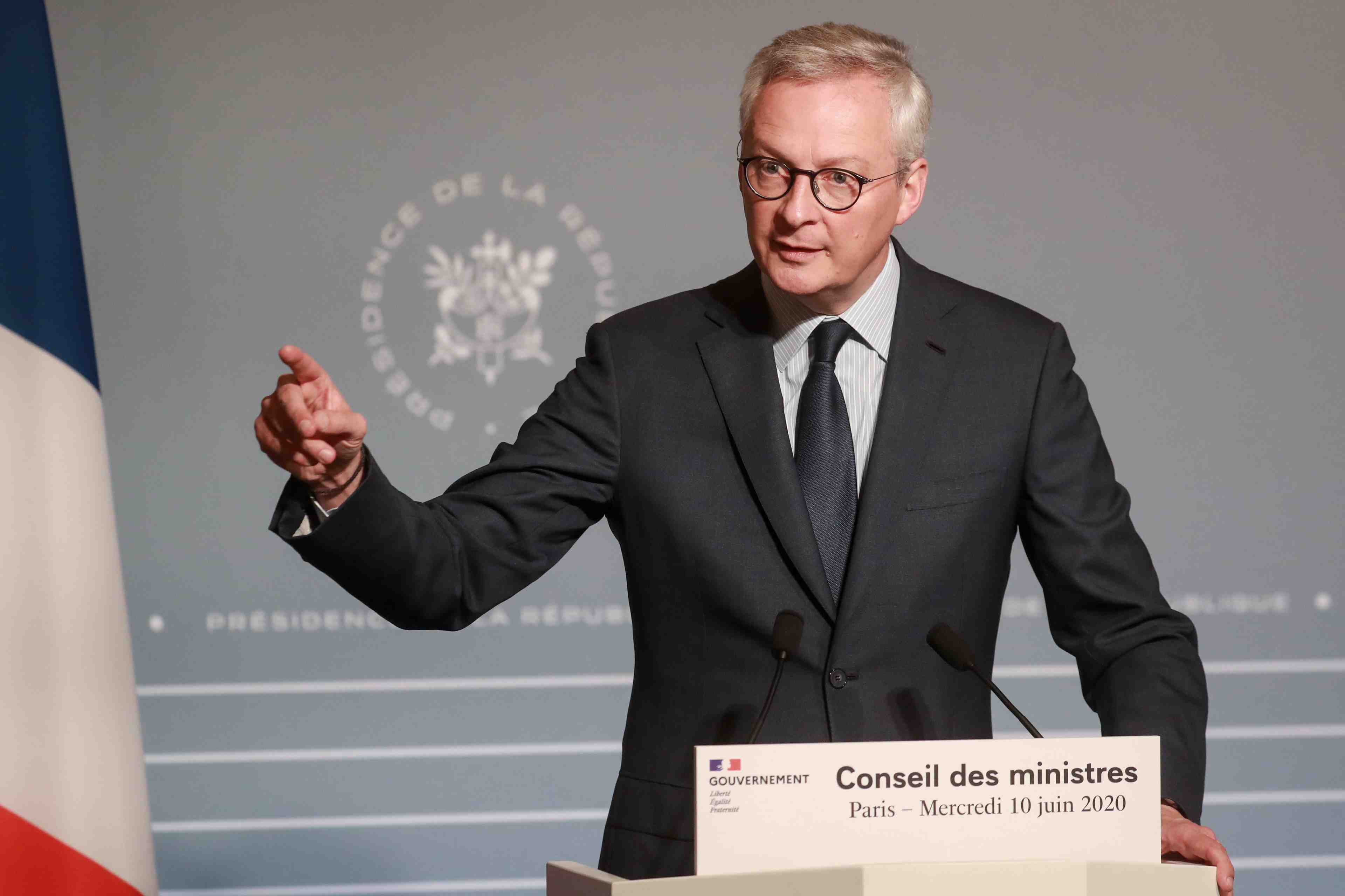 Le teletravail reste encourage mais ne doit pas devenir la norme, selon le maire