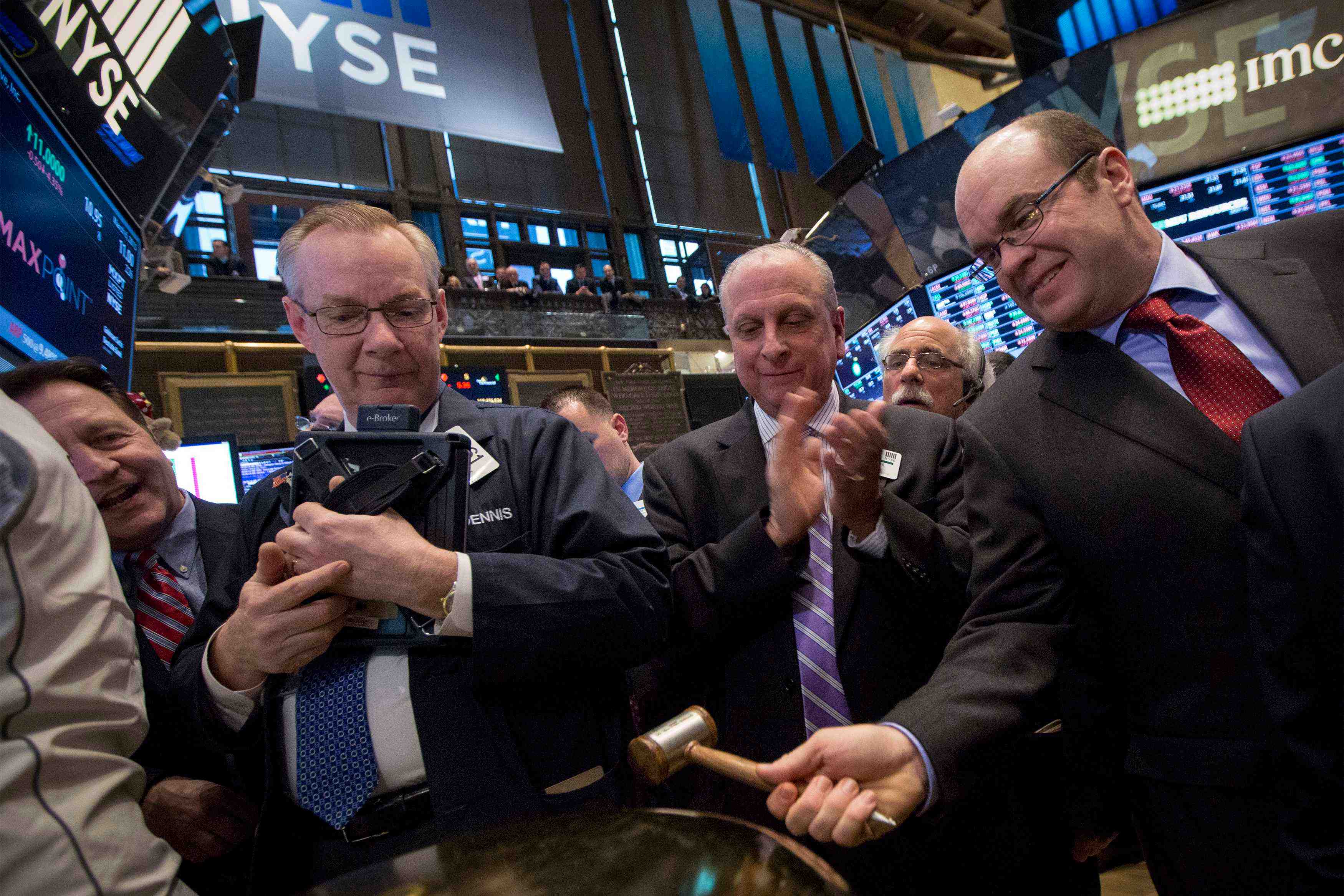 Wall street termine en hausse