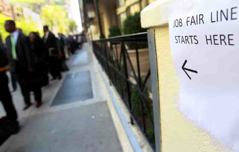 Le secteur prive a cree 200.000 emplois aux etats-unis en septembre