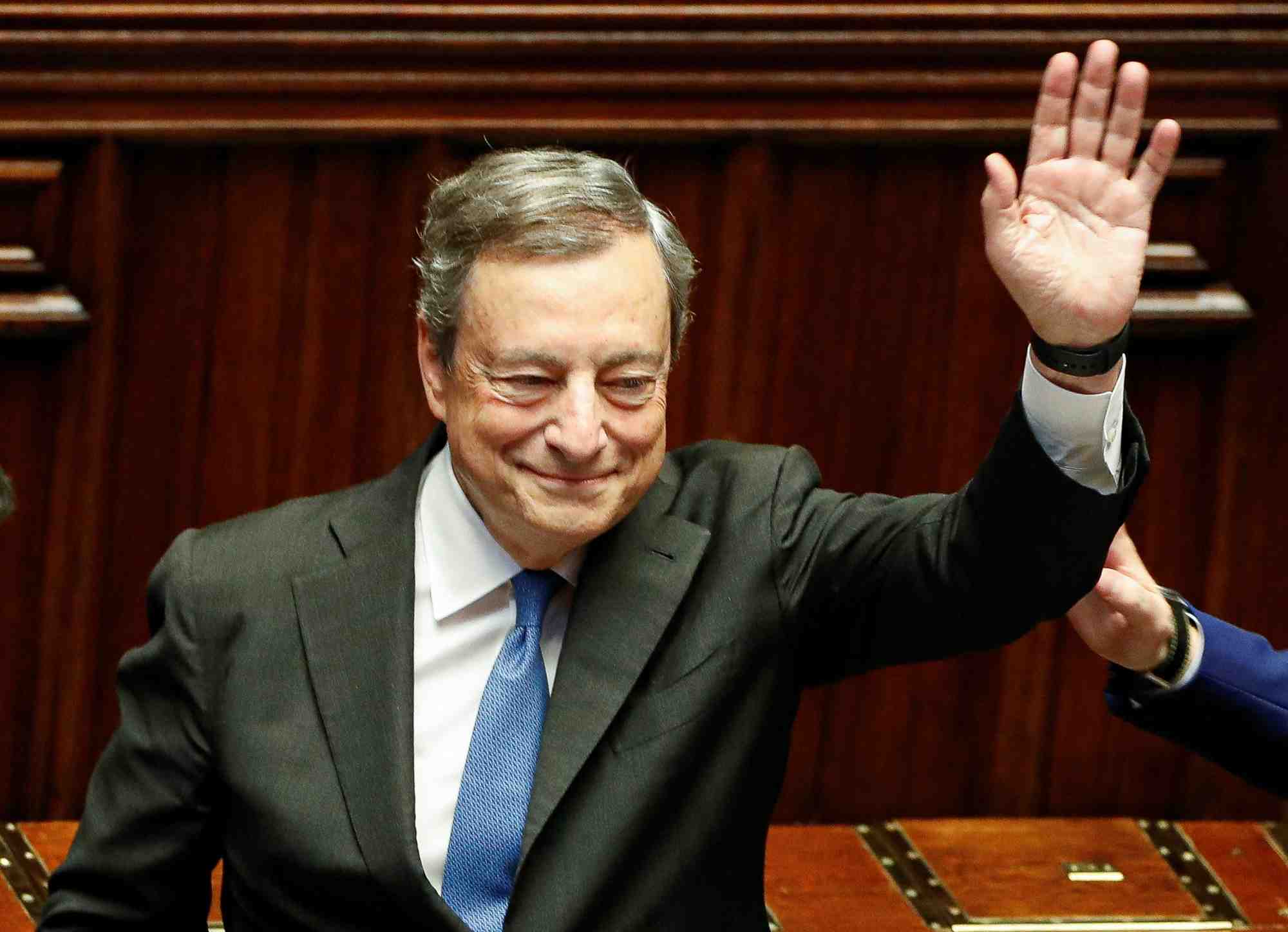 Italie: mario draghi a remis sa demission au president mattarella