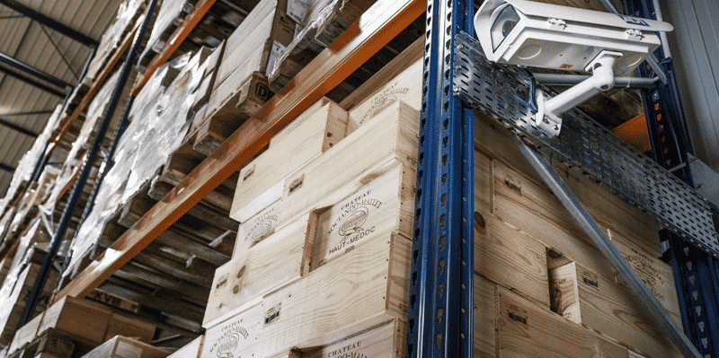 Le Girondin Dartess a augmenté d'un tiers ses surfaces de stockage de bouteilles de vins.