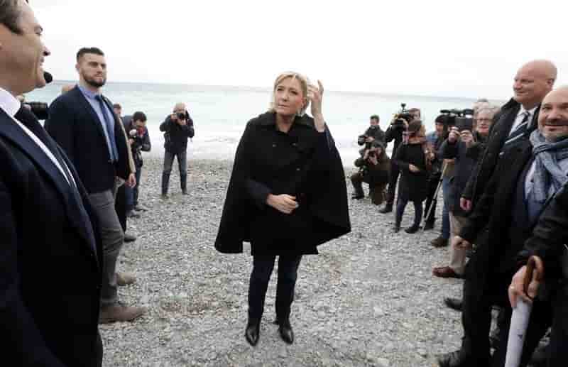Le pen devance macron et fillon, selon le sondage quotidien ifop