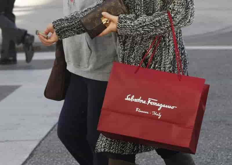 Ventes superieures aux attentes pour salvatore ferragamo en decembre