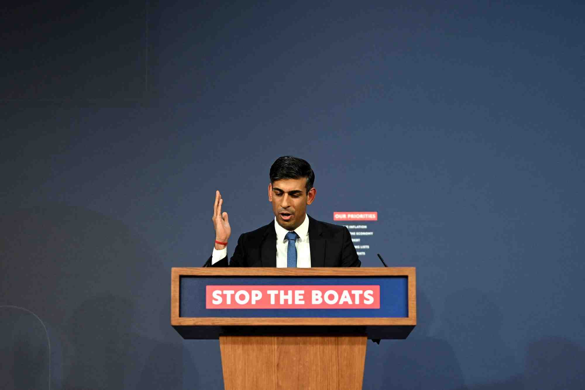 Le premier ministre britannique rishi sunak s'exprime lors d'une conference de presse