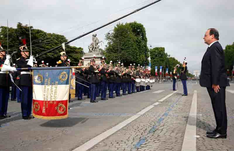 Un défilé du 14-Juillet sous le signe de la "Grande Guerre"