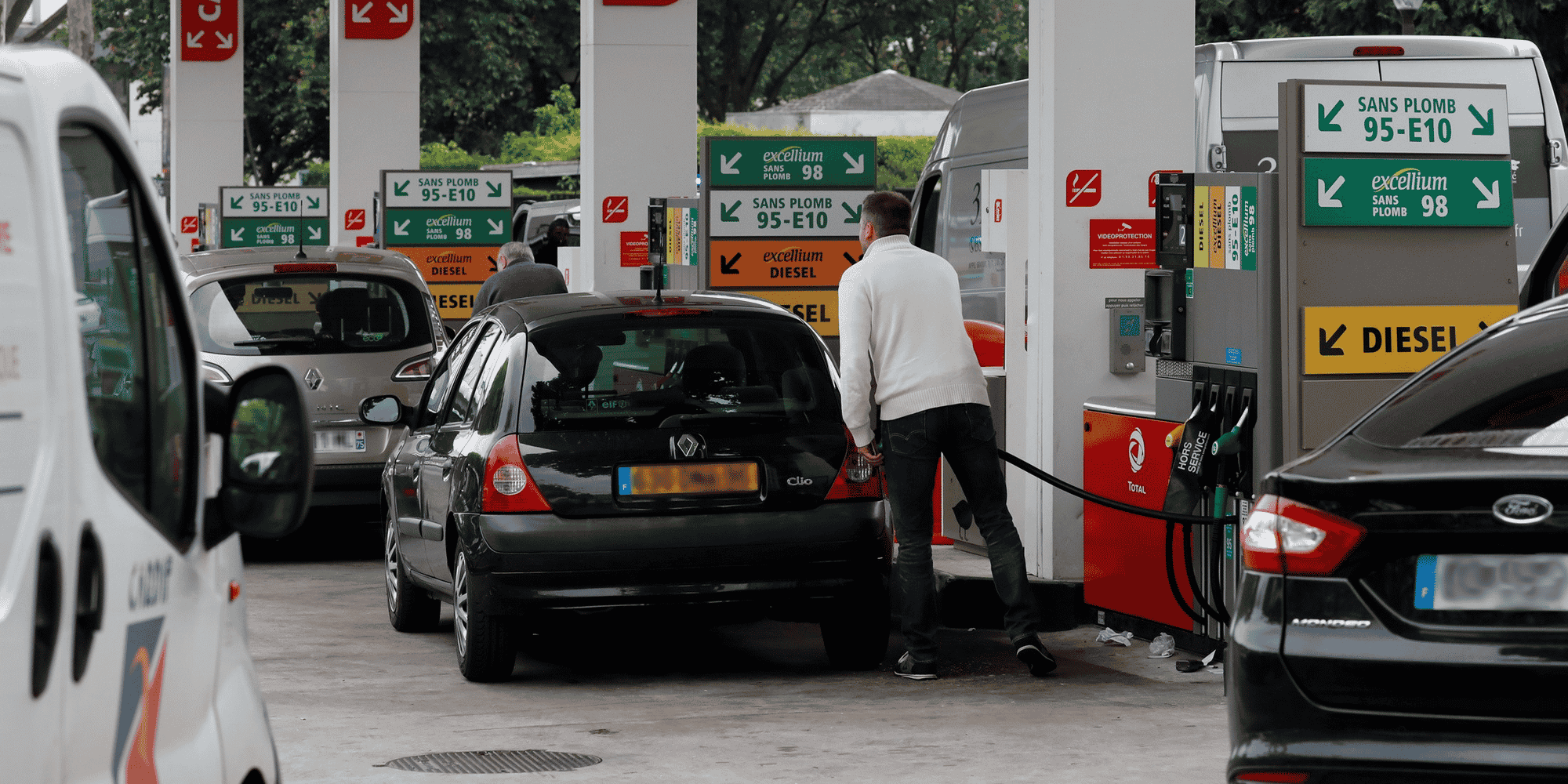 Carburants, plaques min RETOUCHEE, énergie, diesel, essence, sans plomb, SP95, SP98,