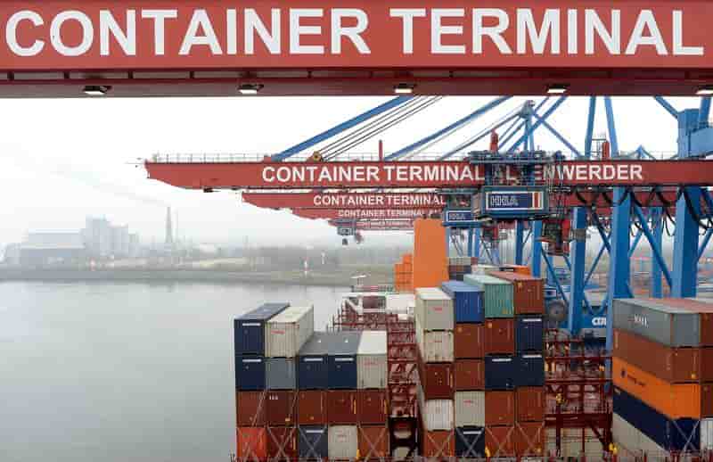 Les exportations dopent l'excédent commercial de la zone euro