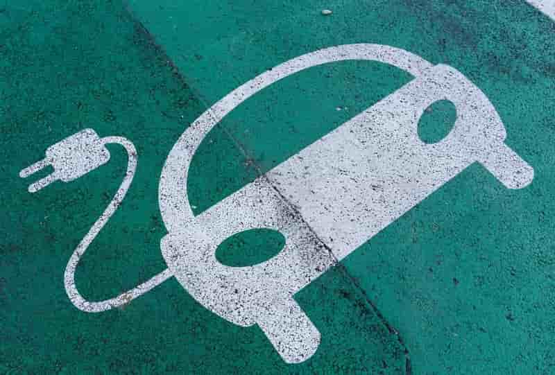 Automobile: alliance dans un reseau de recharge europeen