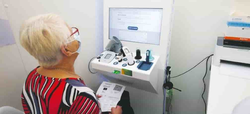 La société Medadom a installé ces bornes de téléconsultation dans plus de 4 300 pharmacies en France.