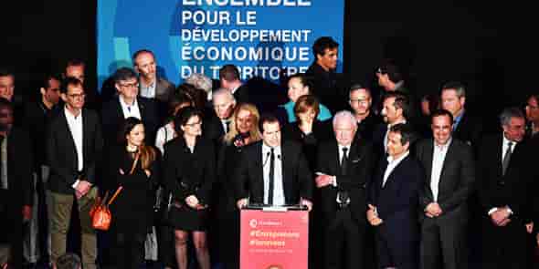 André Deljarry, entouré des élus de la CCI 34, pour ses voeux 2018