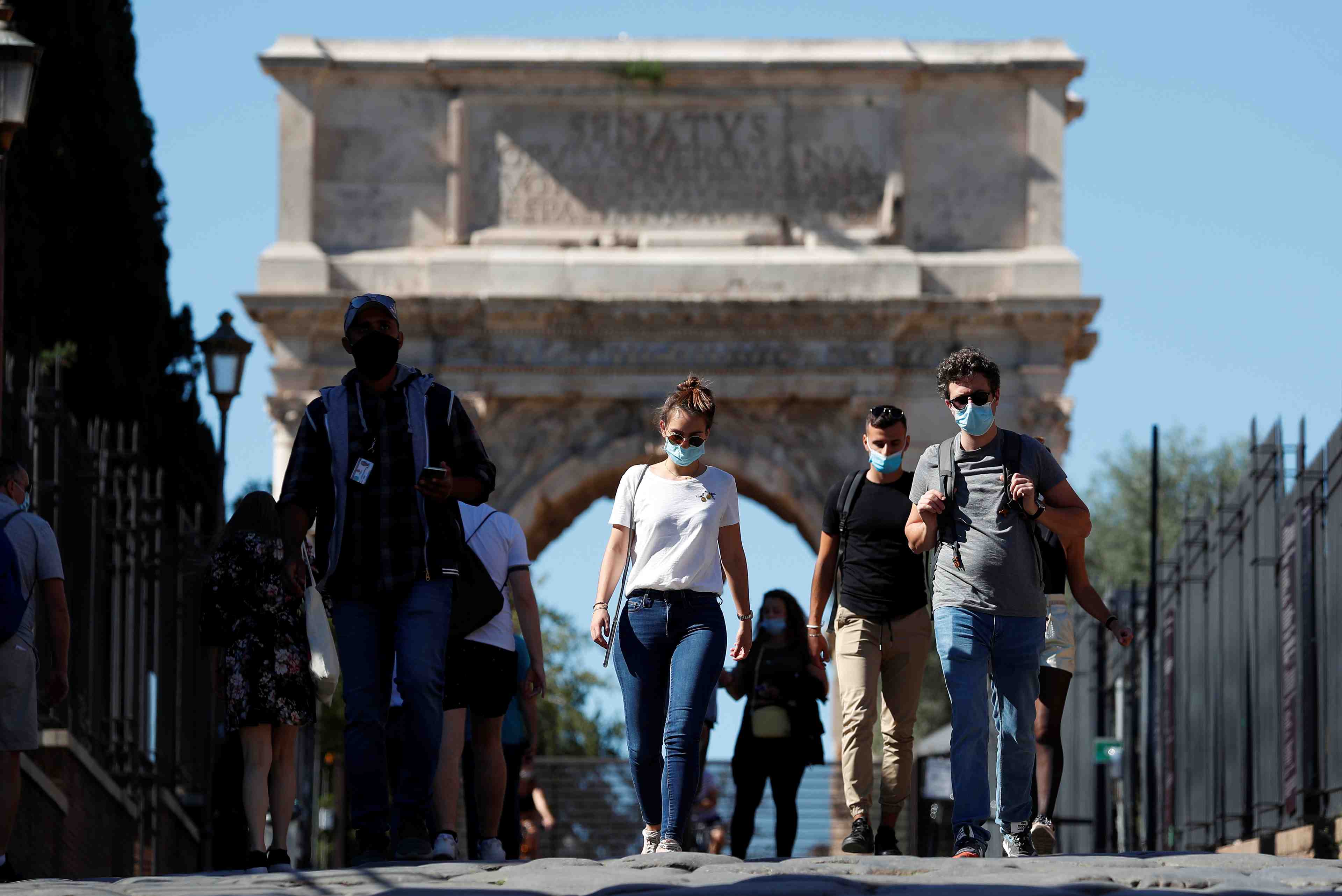 Coronavirus: nouvelle hausse des contaminations en italie, 5.372 cas signales