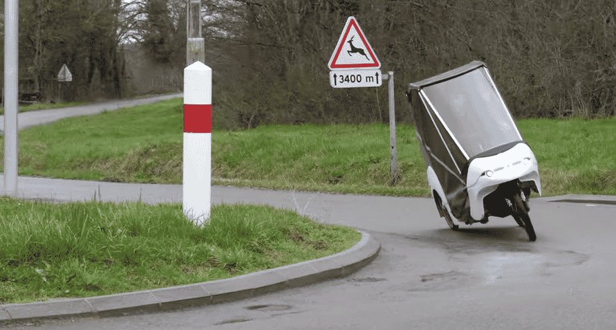 l’Urbaner, un tricycle avec possibilité de transporter des passagers, qui permet de remplacer la voiture sur les trajets du quotidien.