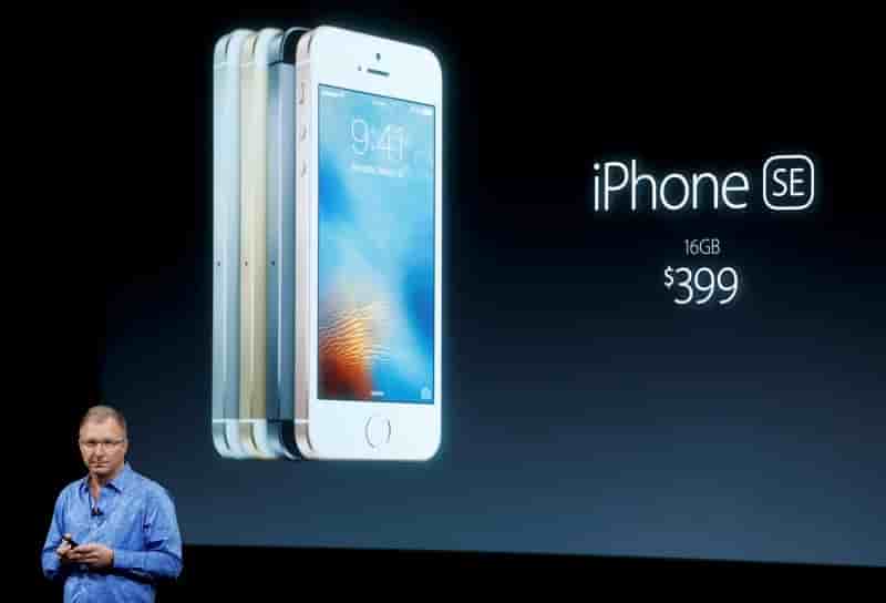Apple lance un nouveau modele d'iphone, le "se"