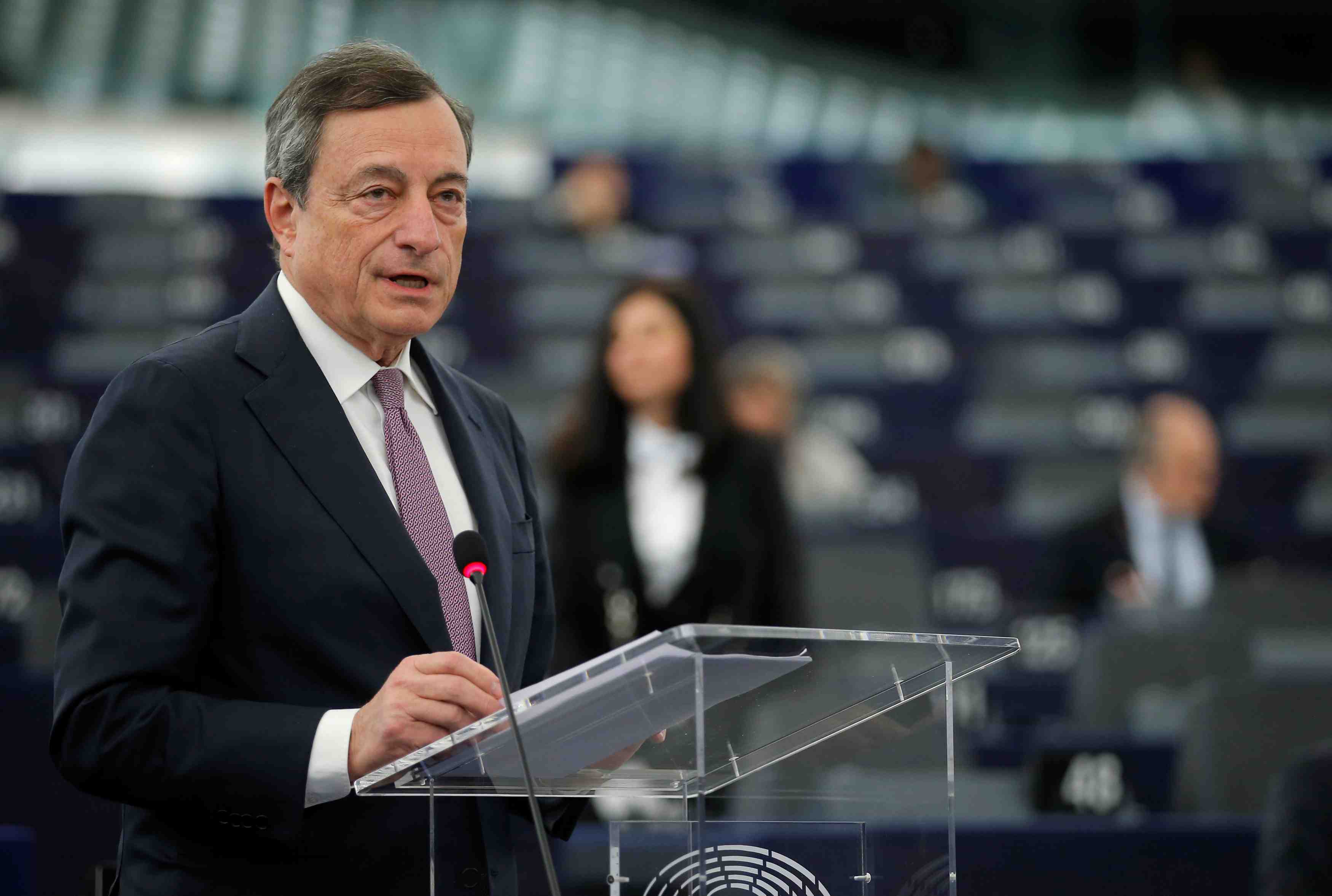 Draghi (bce) dit qu'il n'est pas charge de reguler le bitcoin