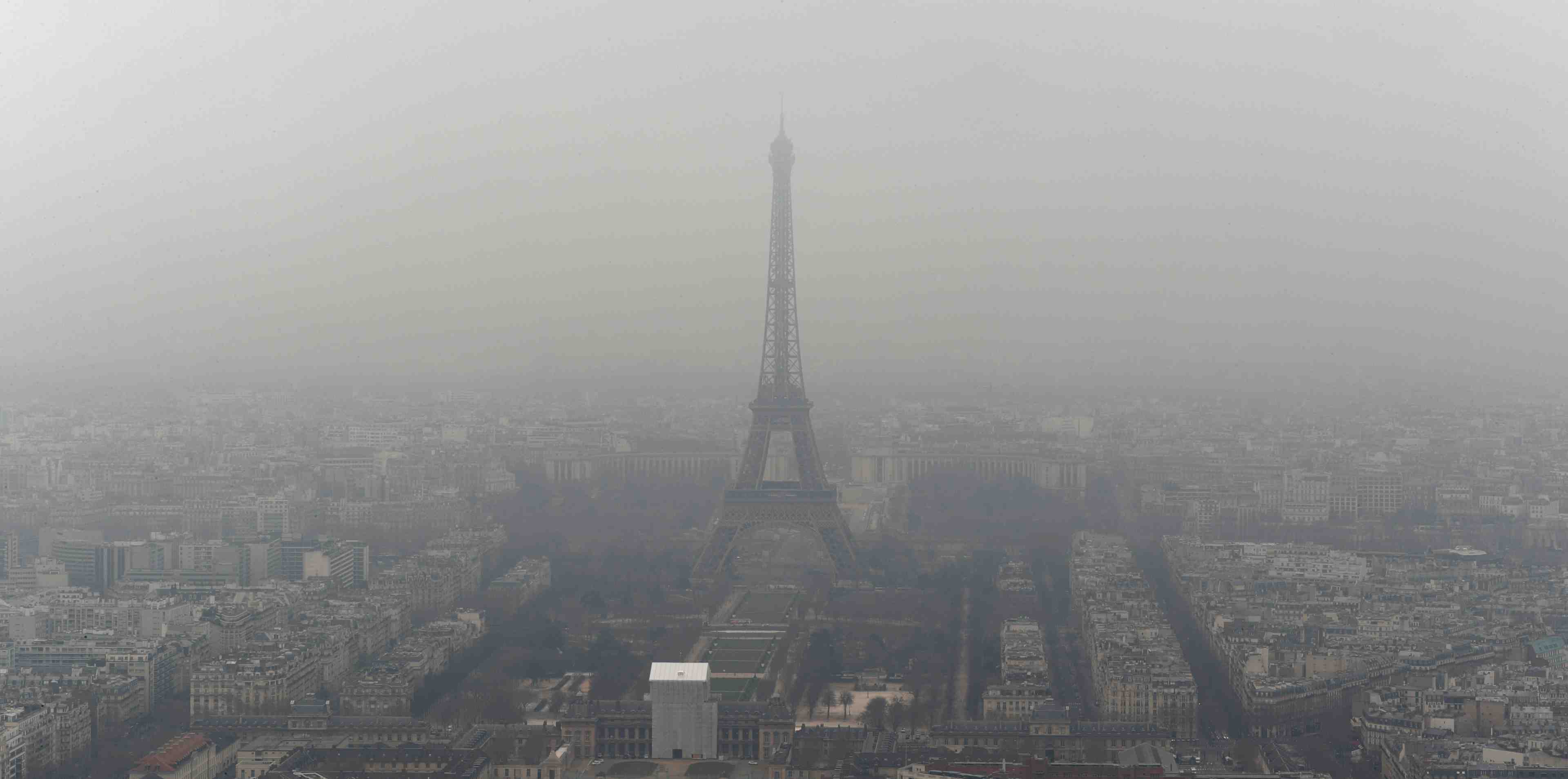 Climat: 4 ong restent determinees a attaquer l'etat francais