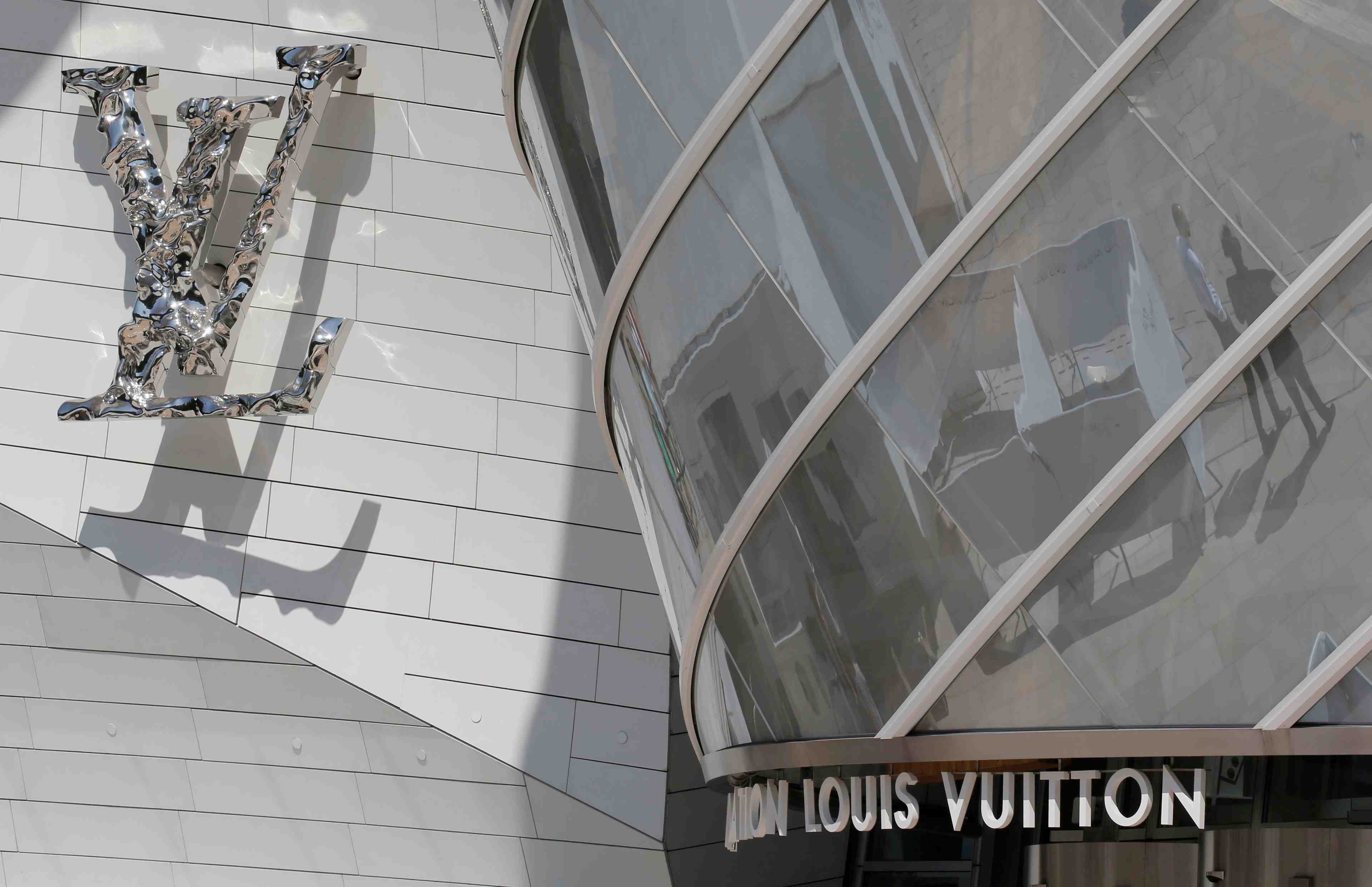 Lvmh, a suivre a la bourse de paris