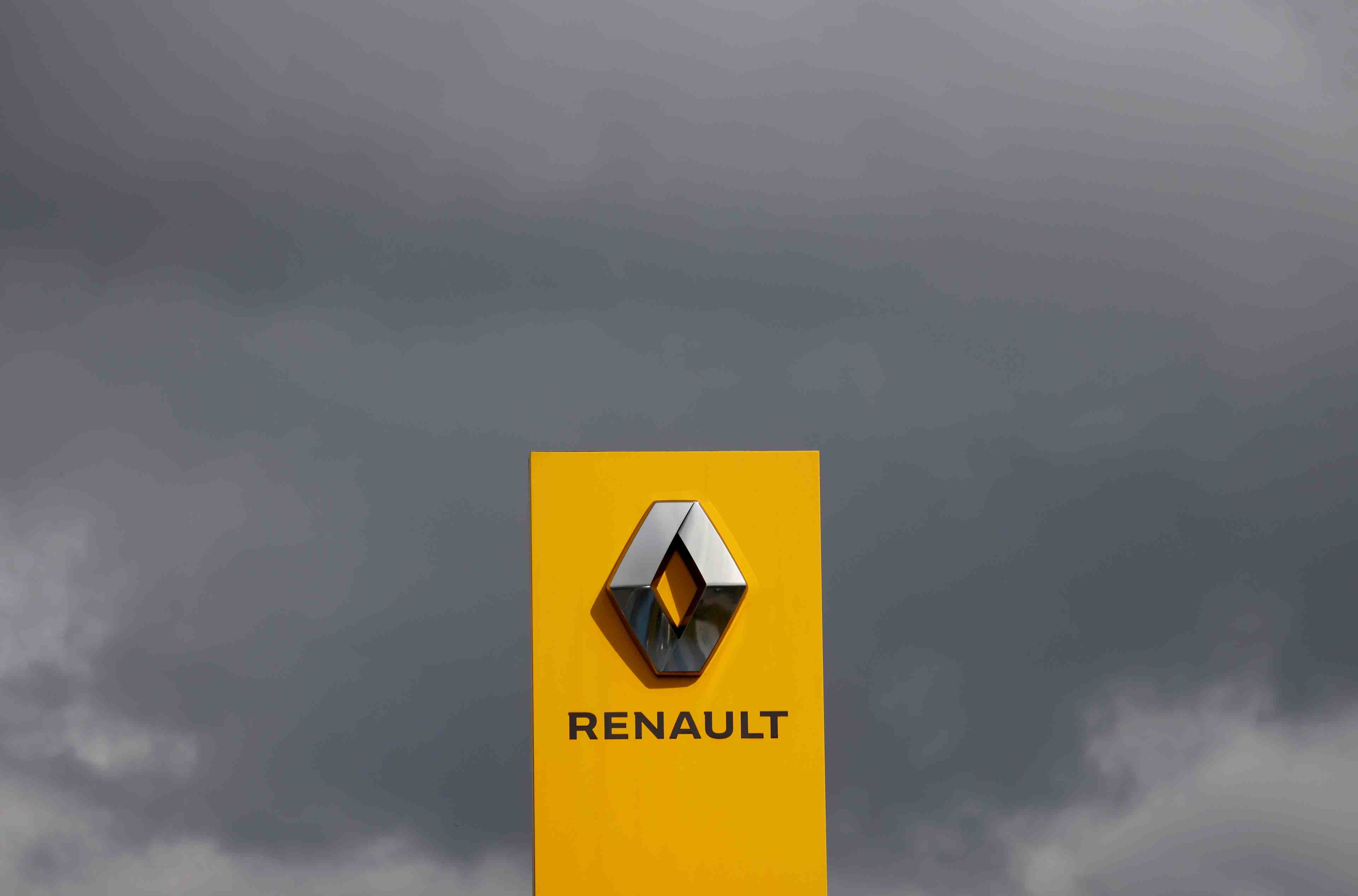 Renault se renforce sur le marche de l'occasion en ligne