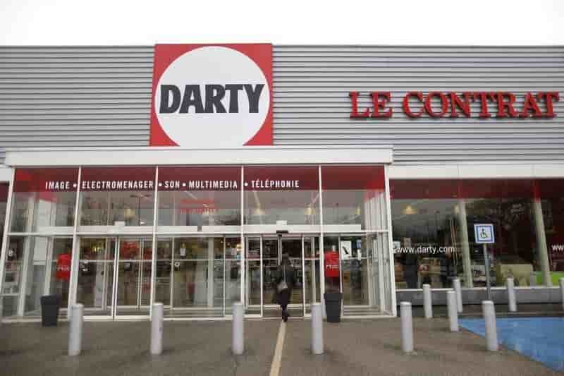 Soutien du principal actionnaire de darty a l'opa de steinhoff