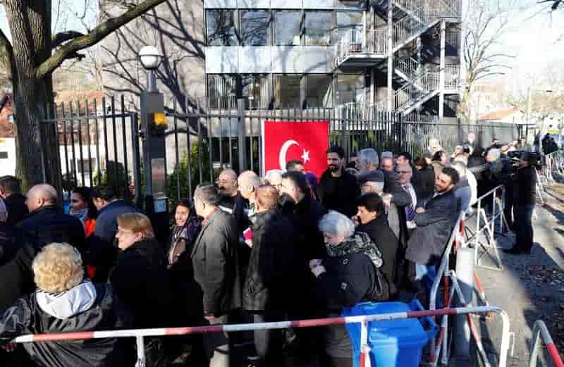 Pas de referendum en allemagne sur la peine de mort en turquie