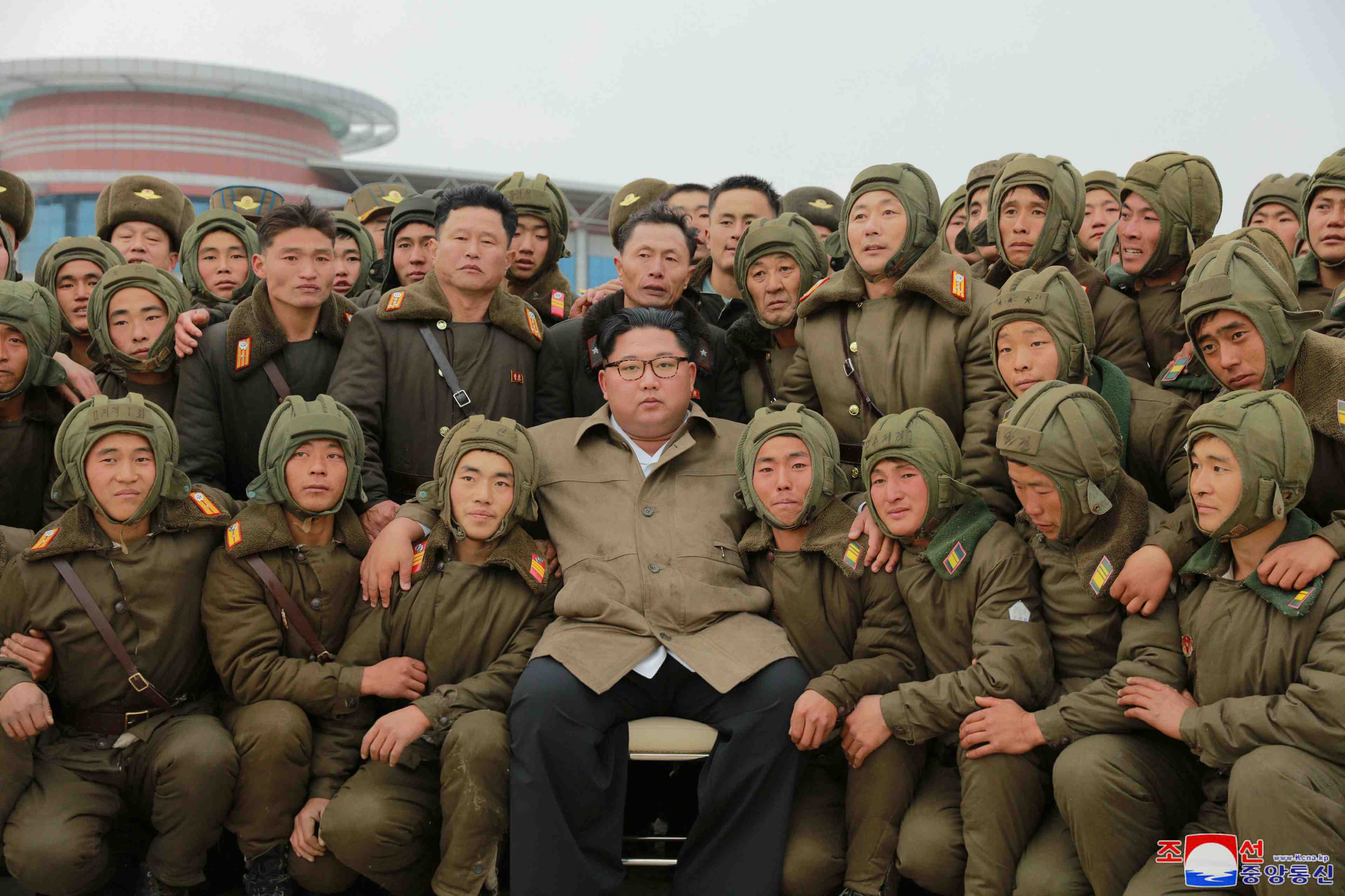 Kim jong-un a supervise des manoeuvres nord-coreennes, selon kcna