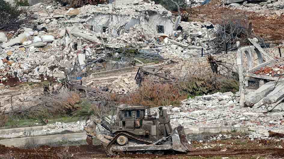 De nombreuses maisons ont été dynamitées par les israéliens, lorsque celle-ci n'avaient pas été détruites par les bombardements dans le village de Dhayra.