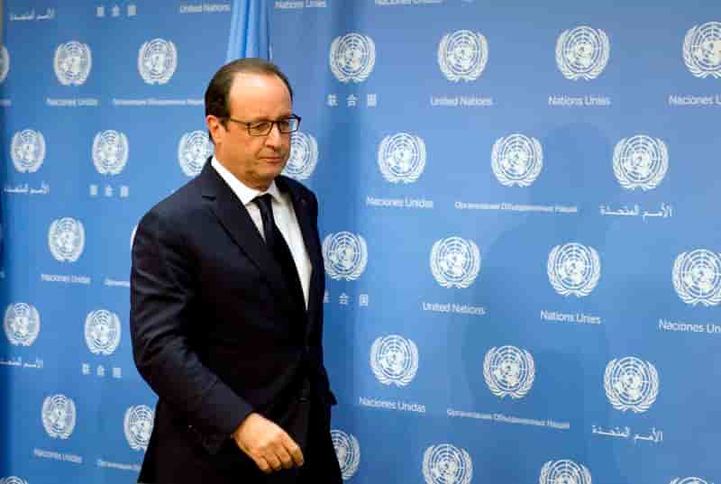 Hollande confirme la décapitation d'un otage français en Algérie