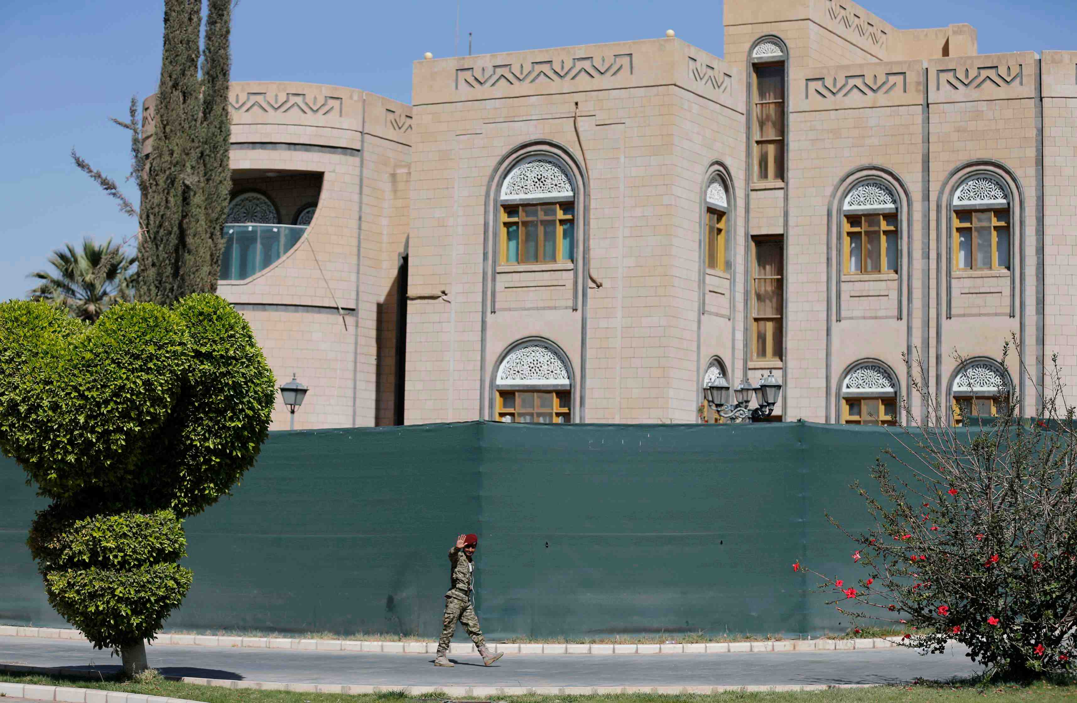 Les houthis continuent leur avancee au yemen